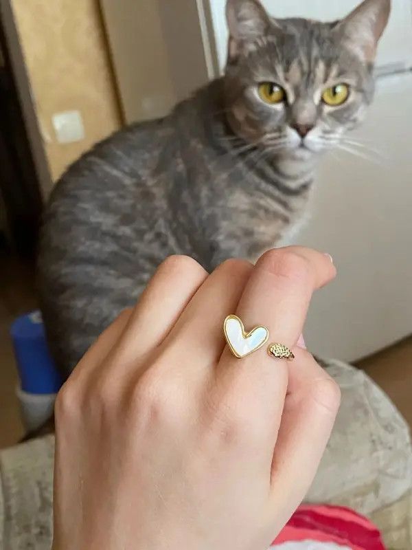 Jewelry Golden Heart Adjustable Ring Size ONE SIZE - 2 Thumbnail