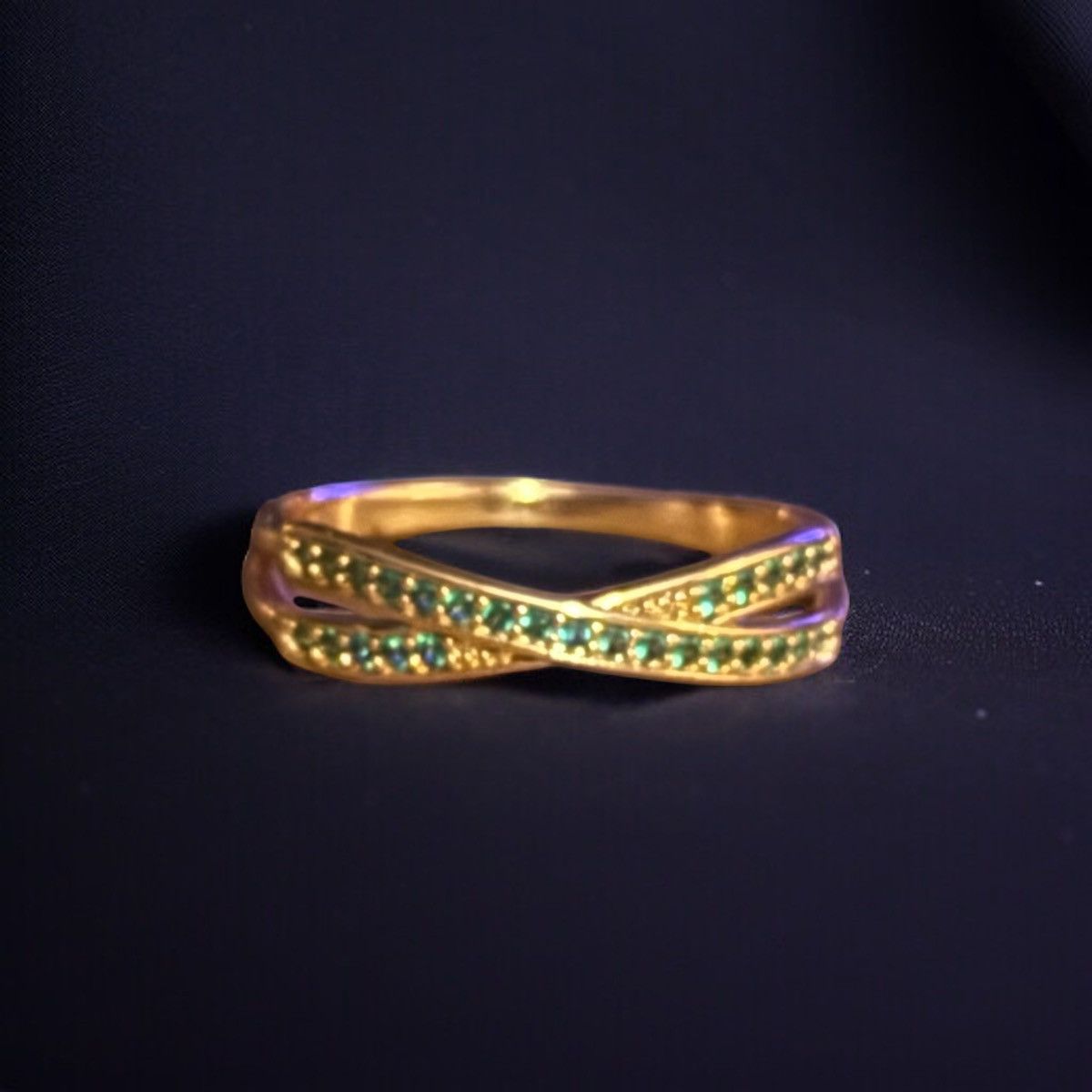 Other Gold tone green crystal cross over band ring Size ONE SIZE - 1 Thumbnail