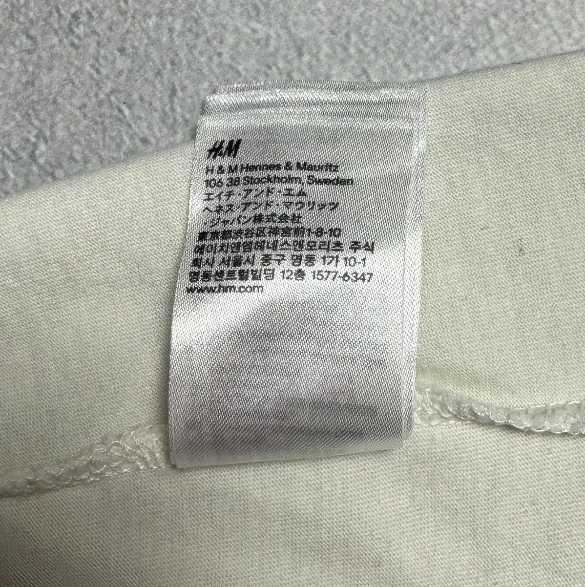 H&M × Maison Margiela Maison Margiela x H&M 2012 Cotton T-Shirt Size US S / EU 44-46 / 1 - 15 Thumbnail