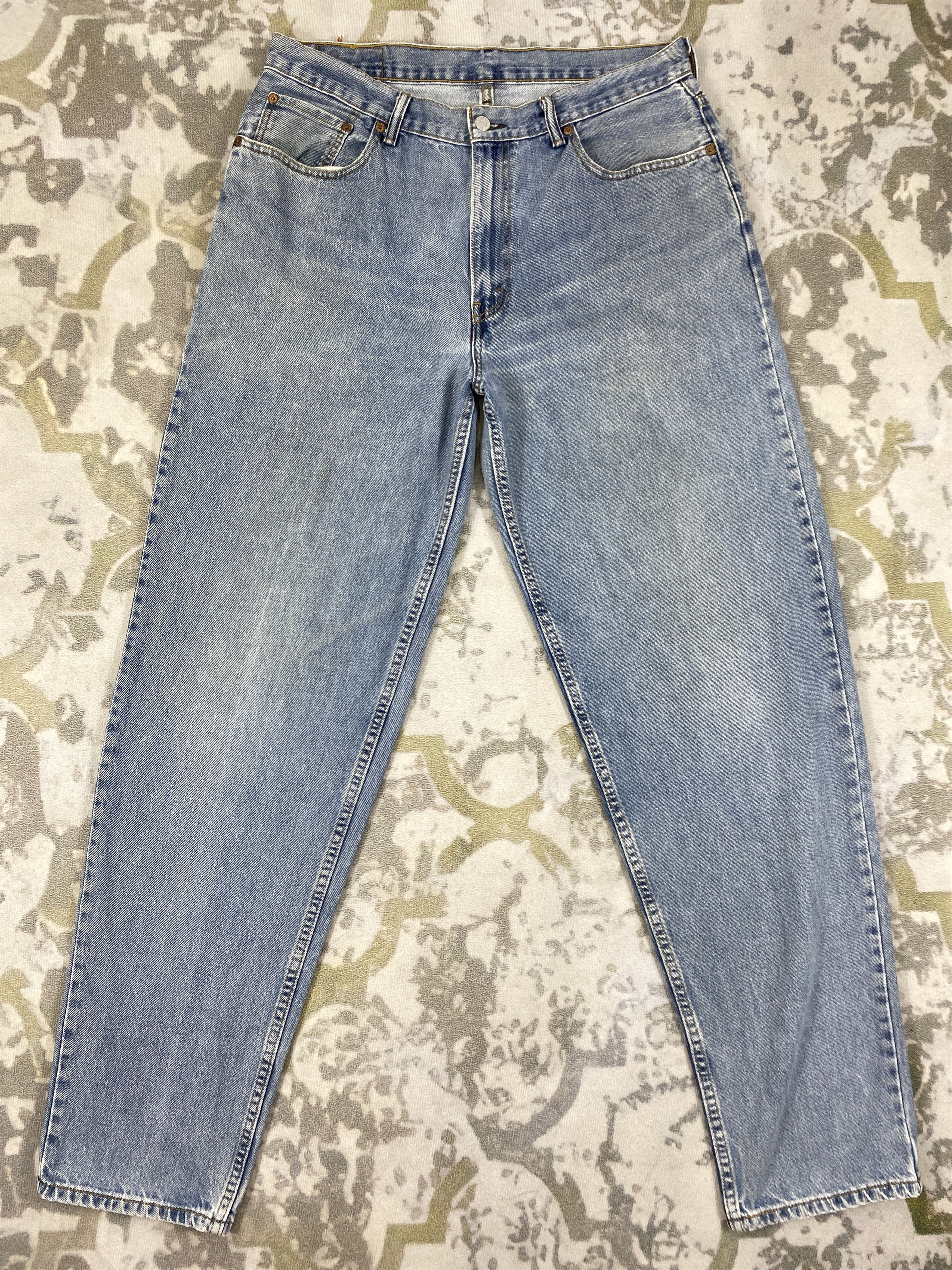 Levi's Light Wash Vintage Levi's 560 Denim 36 x 35 -JN159 Size US 36 / EU 52 - 1 Thumbnail