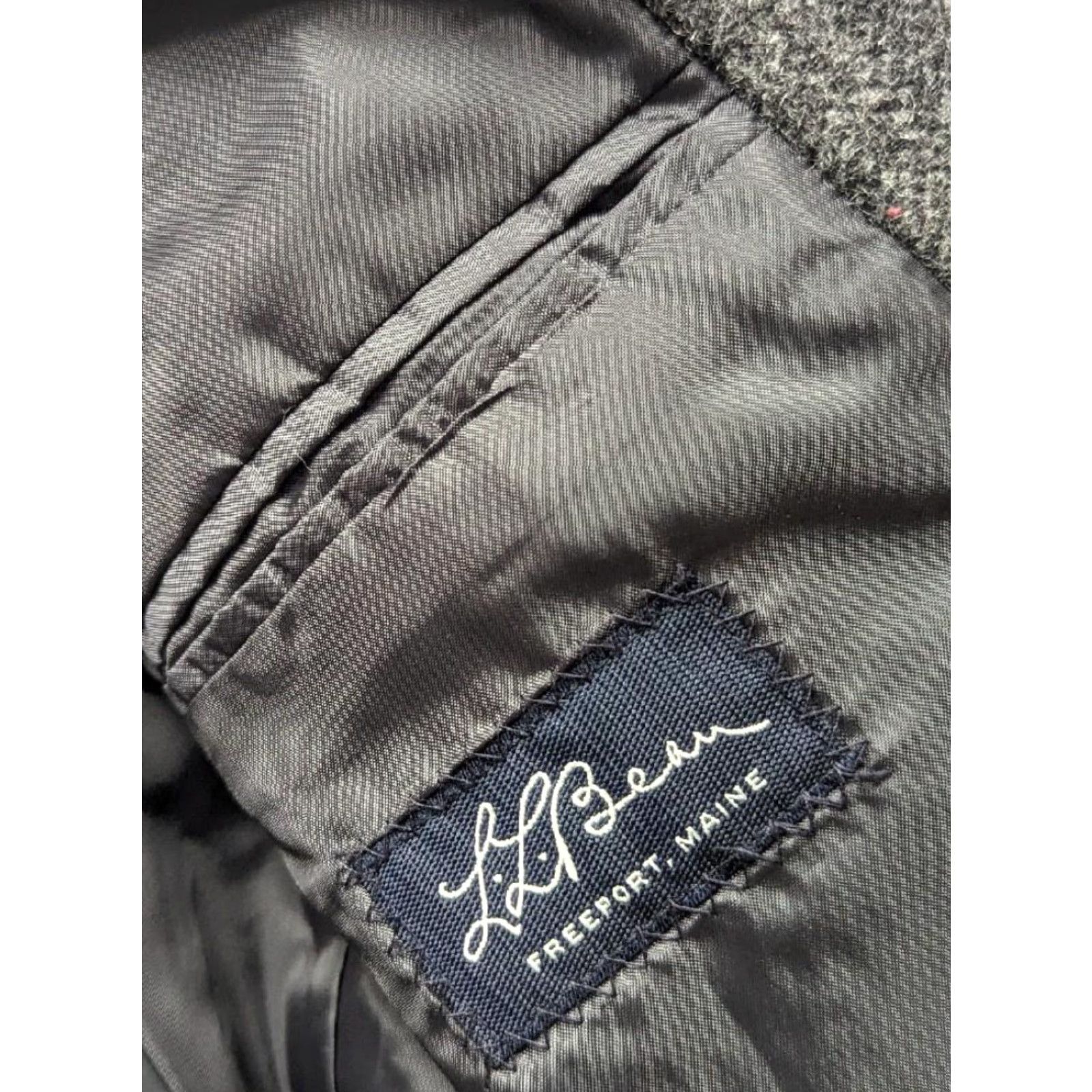 Vintage VINTAGE LL Bean blazer Tweed gray 38R Wool Donegal Single-Breasted Notch Lapel Mens Blazer Size 38R - 6 Thumbnail