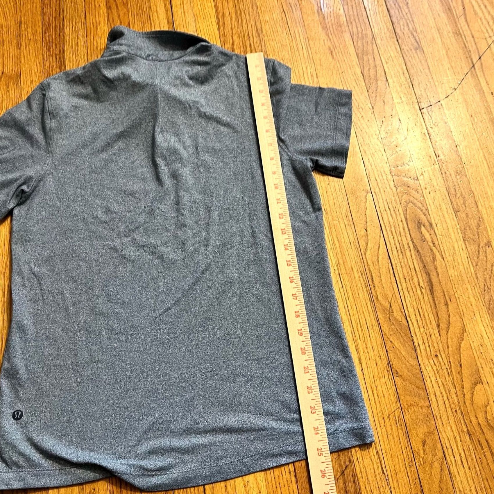 Lululemon Lululemon Polo Shirt Mens Small Gray Short Sleeve Shirt Mens S Gray Polo Size US S / EU 44-46 / 1 - 6 Thumbnail