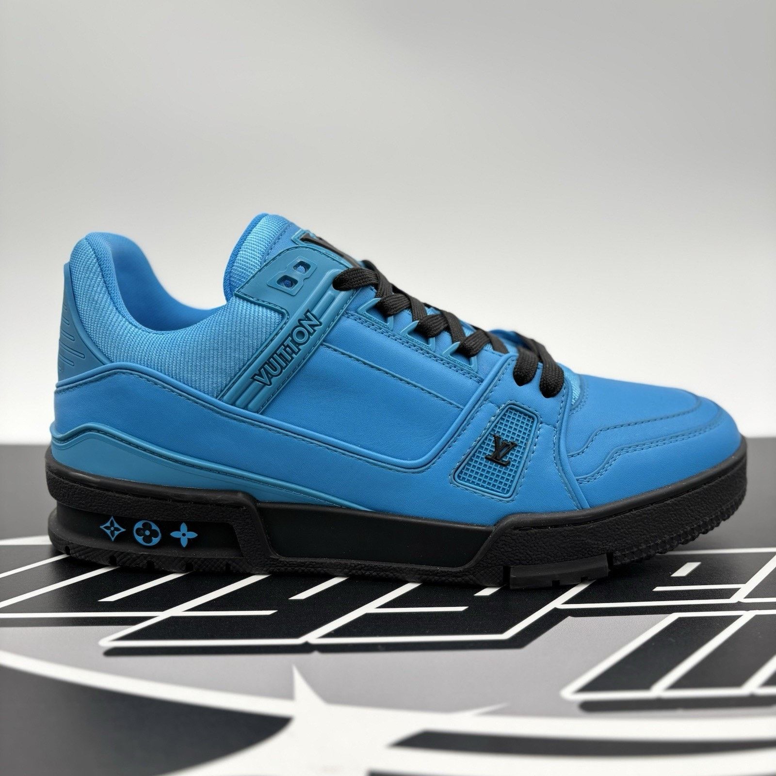 Louis Vuitton Louis Vuitton Virgil Abloh Trainer 'Blue Black' | Worn 1-3x Size US 8 / EU 41 - 2 Thumbnail