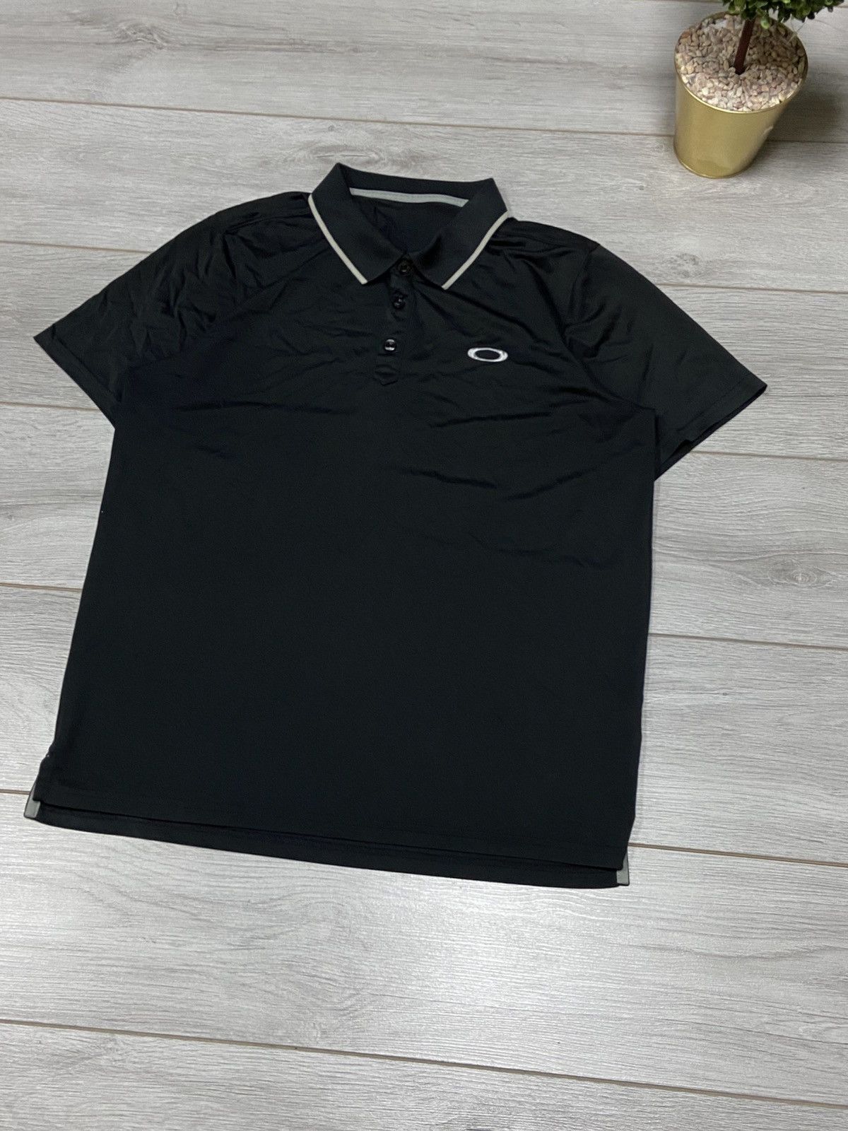 Oakley Oakley vintage nylon polo shirt Size US L / EU 52-54 / 3 - 3 Thumbnail