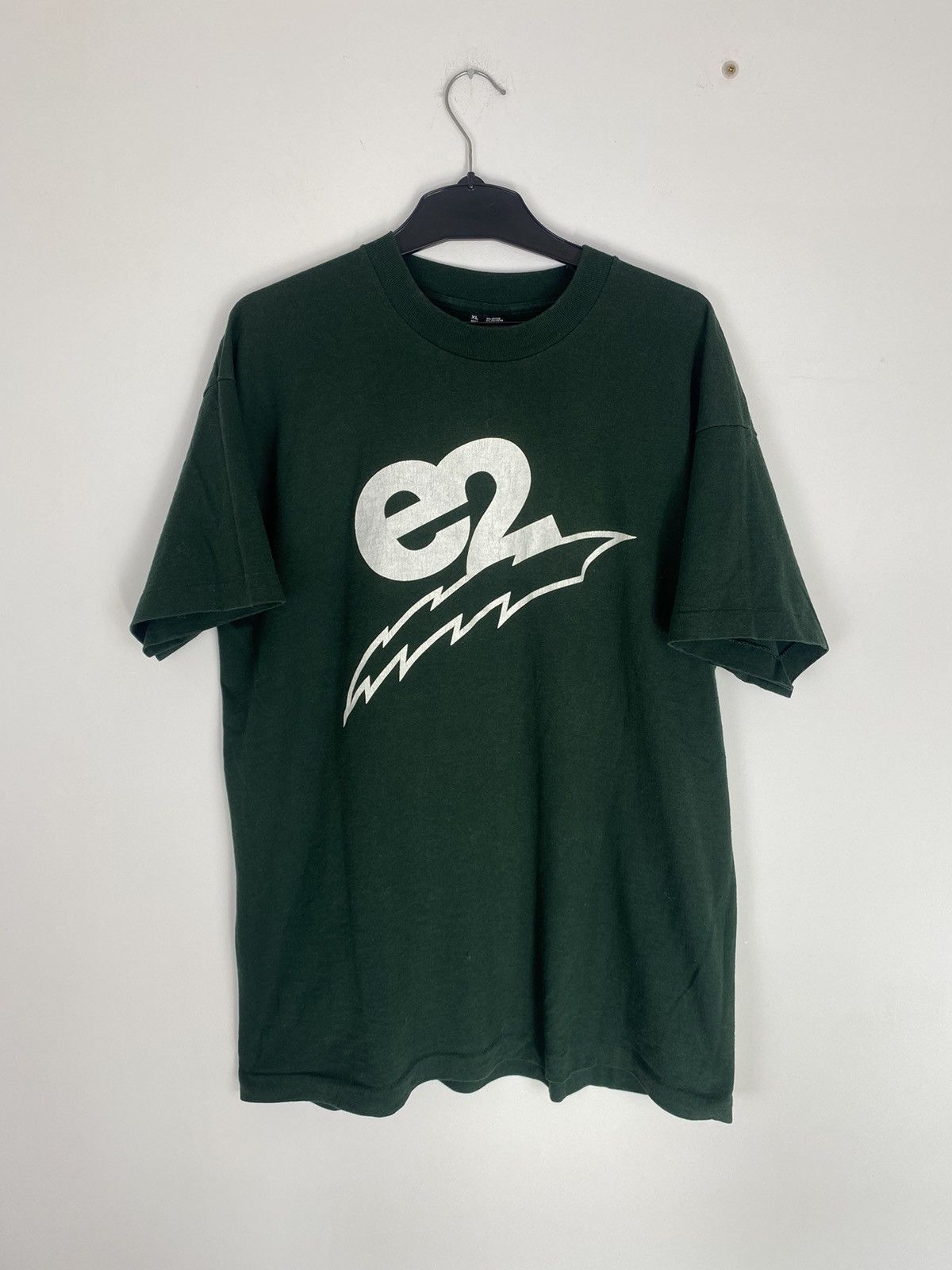 Band Tees × Vintage E2 The Adventure Continues XL Made in USA single stitch 90s Size US XL / EU 56 / 4 - 2 Thumbnail