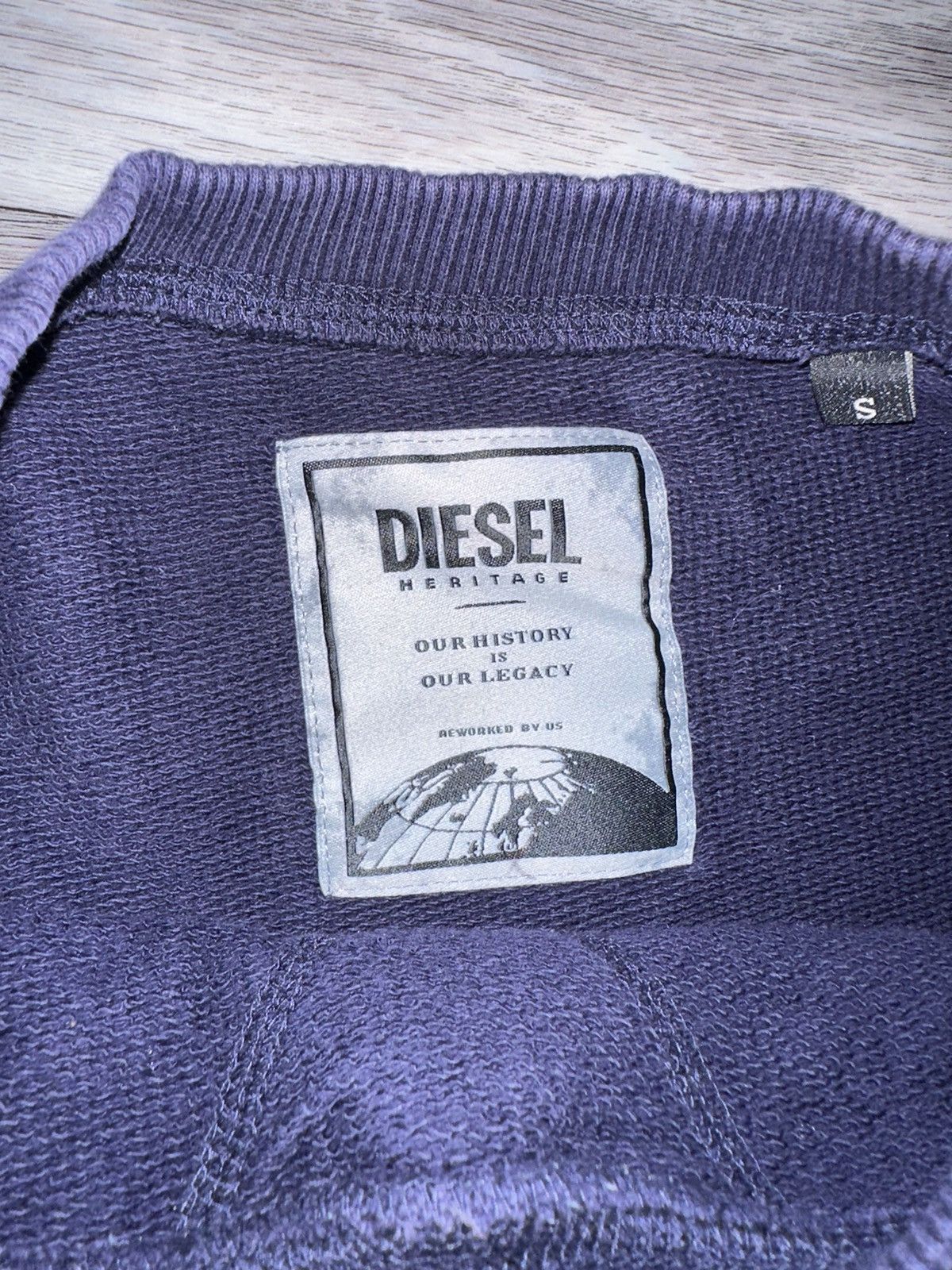 Diesel Diesel Vintage Blue Big Logo y2k sweatshirt hype Size US S / EU 44-46 / 1 - 5 Thumbnail