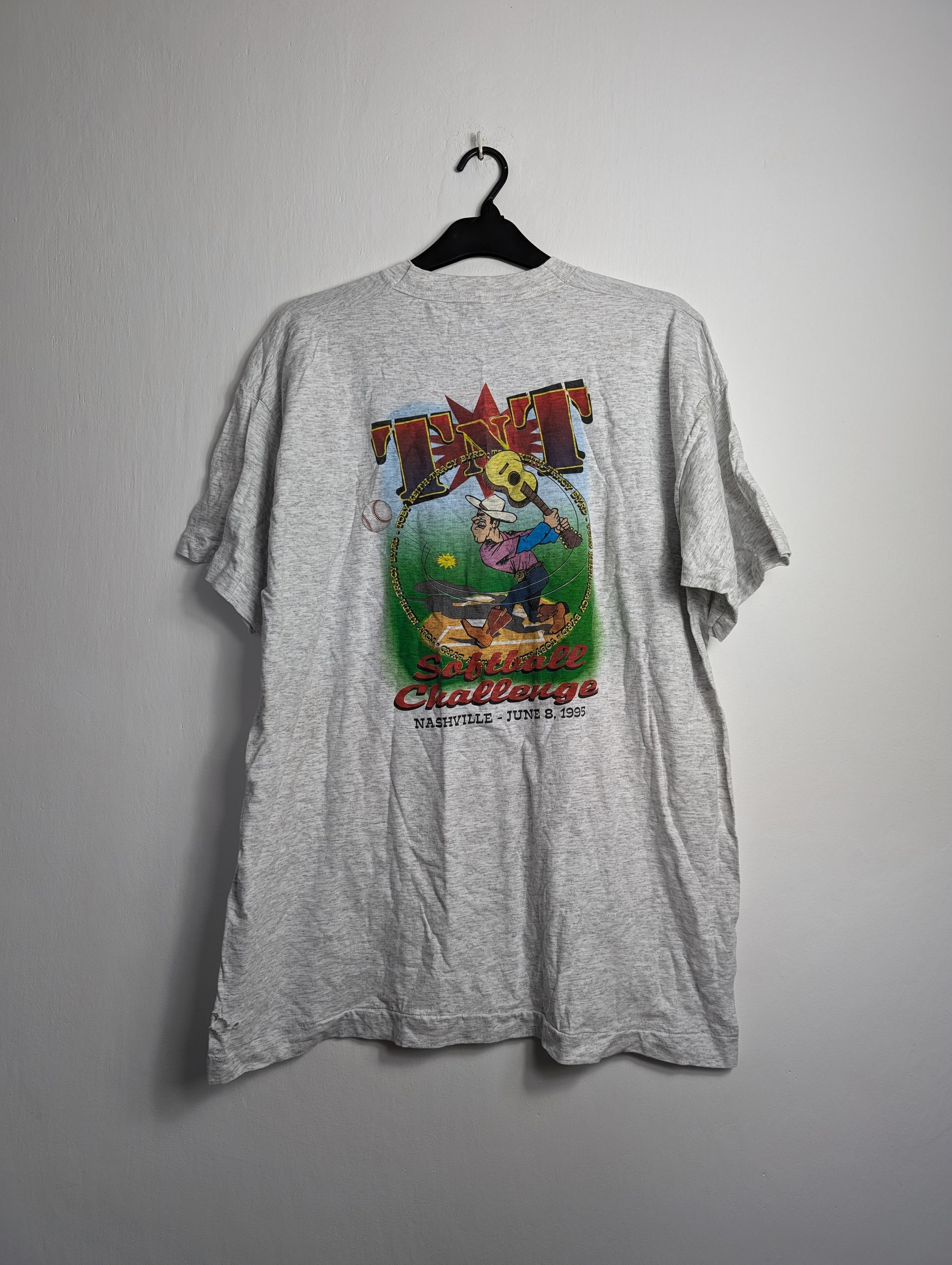 Vintage Vintage 90s Softball Nashville 1995 Graphic T-Shirt Size US XXL / EU 58 / 5 - 1 Thumbnail