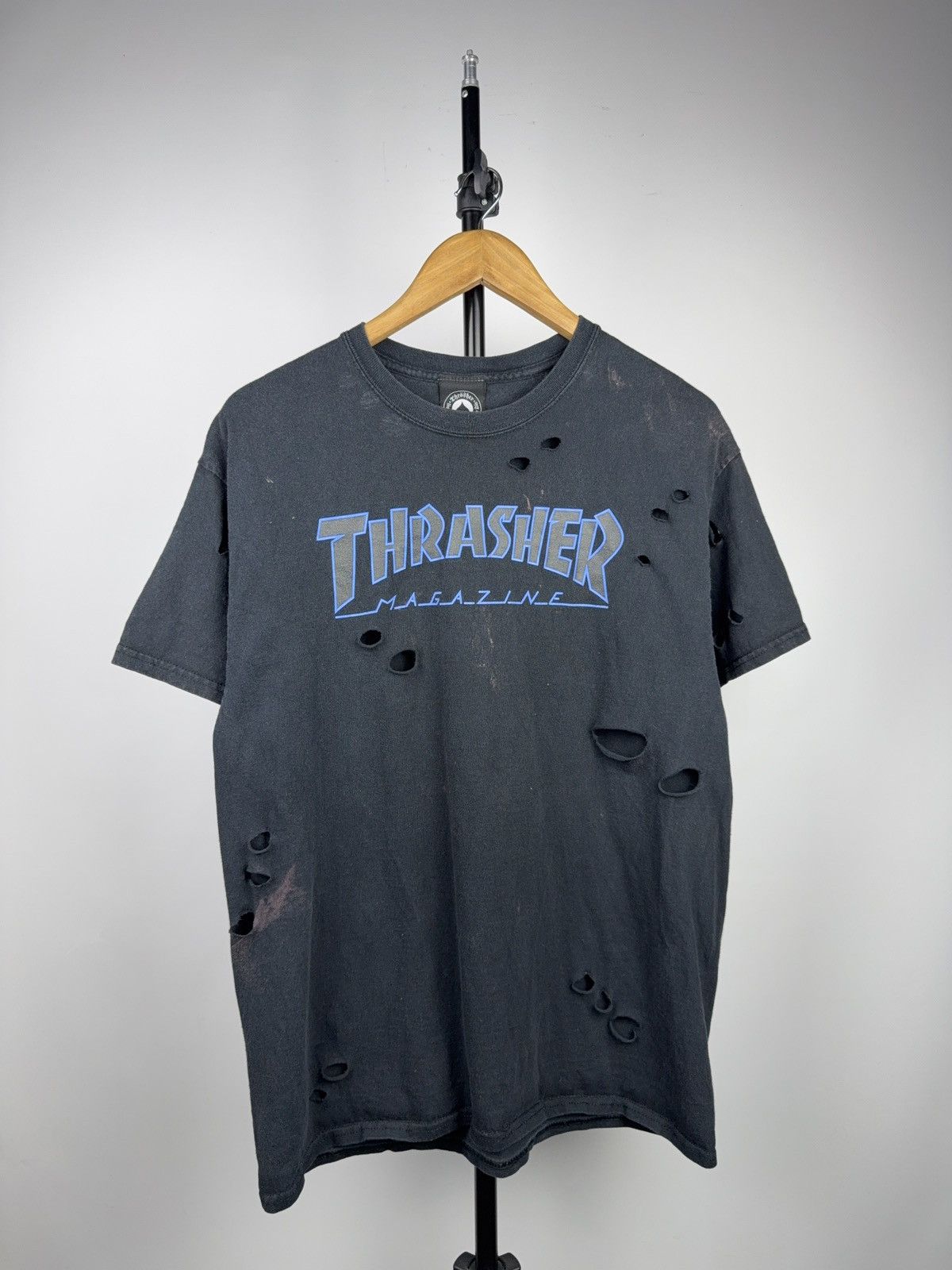 Thrasher 00s Thrasher Magazine Distressed Tee Grunge Skate T-Shirt Size US L / EU 52-54 / 3 - 1 Thumbnail