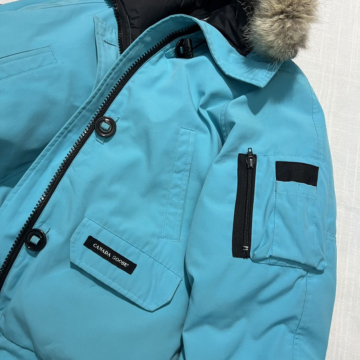 Canada Goose Ganada Goose chilliwack rare Iceberg color Size L / US 10 / IT 46 - 13 Thumbnail