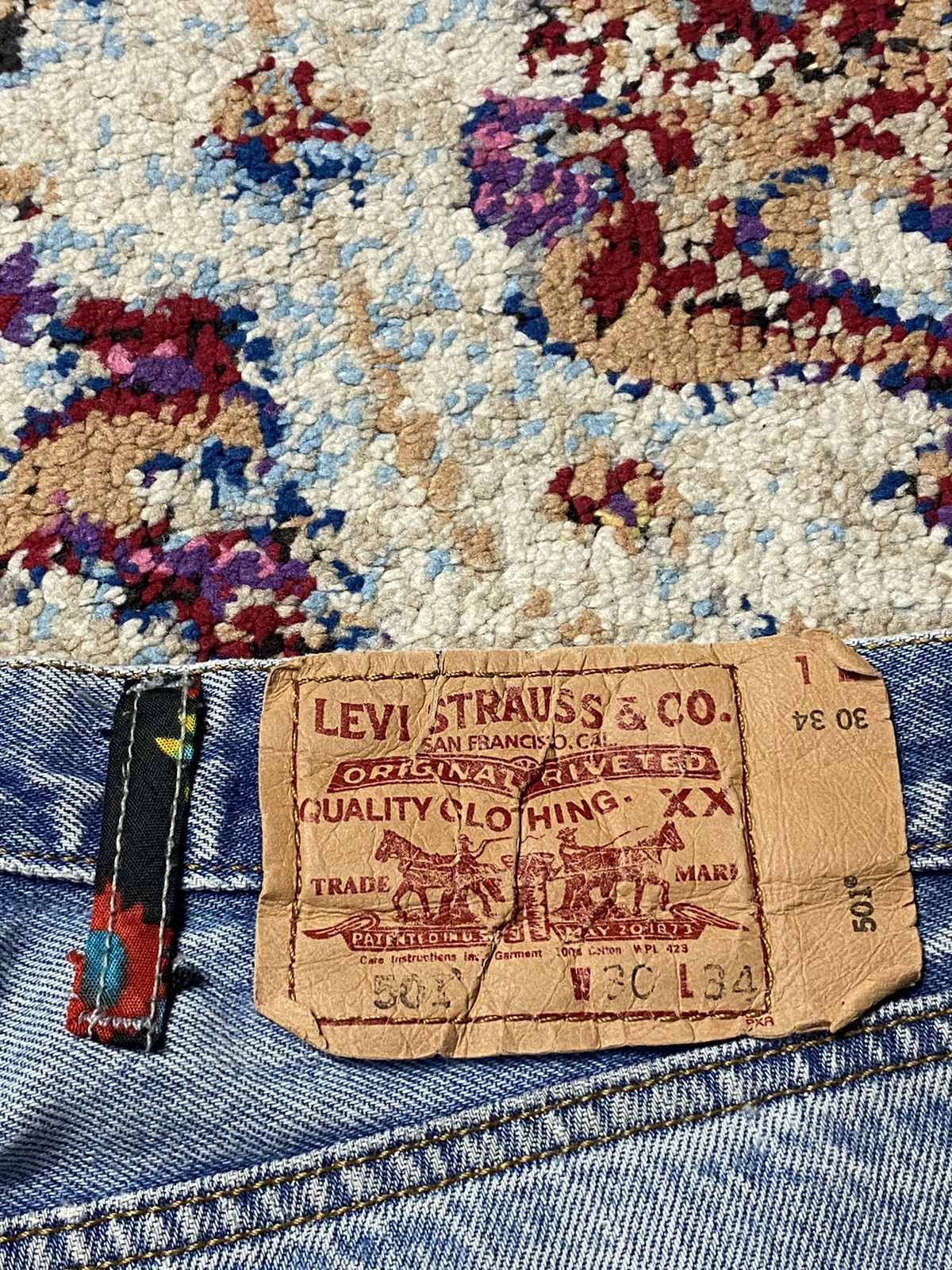 Atelier & Repairs × Levi's Atelier & Repairs Levi's 501 Rework Distressed Crop Shorts Size US 30 / EU 46 - 7 Thumbnail