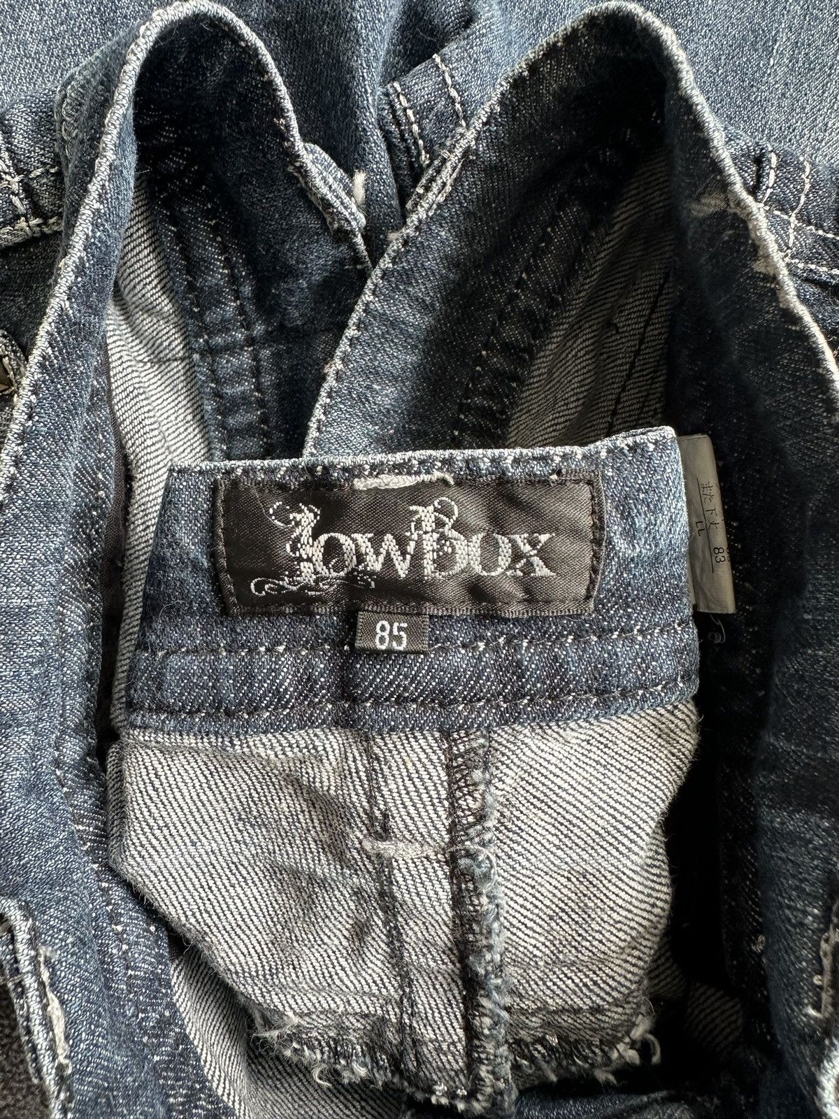 LOWBOX 00's - LOWBOX J-rock studded pocket jeans Size US 33 - 14 Thumbnail
