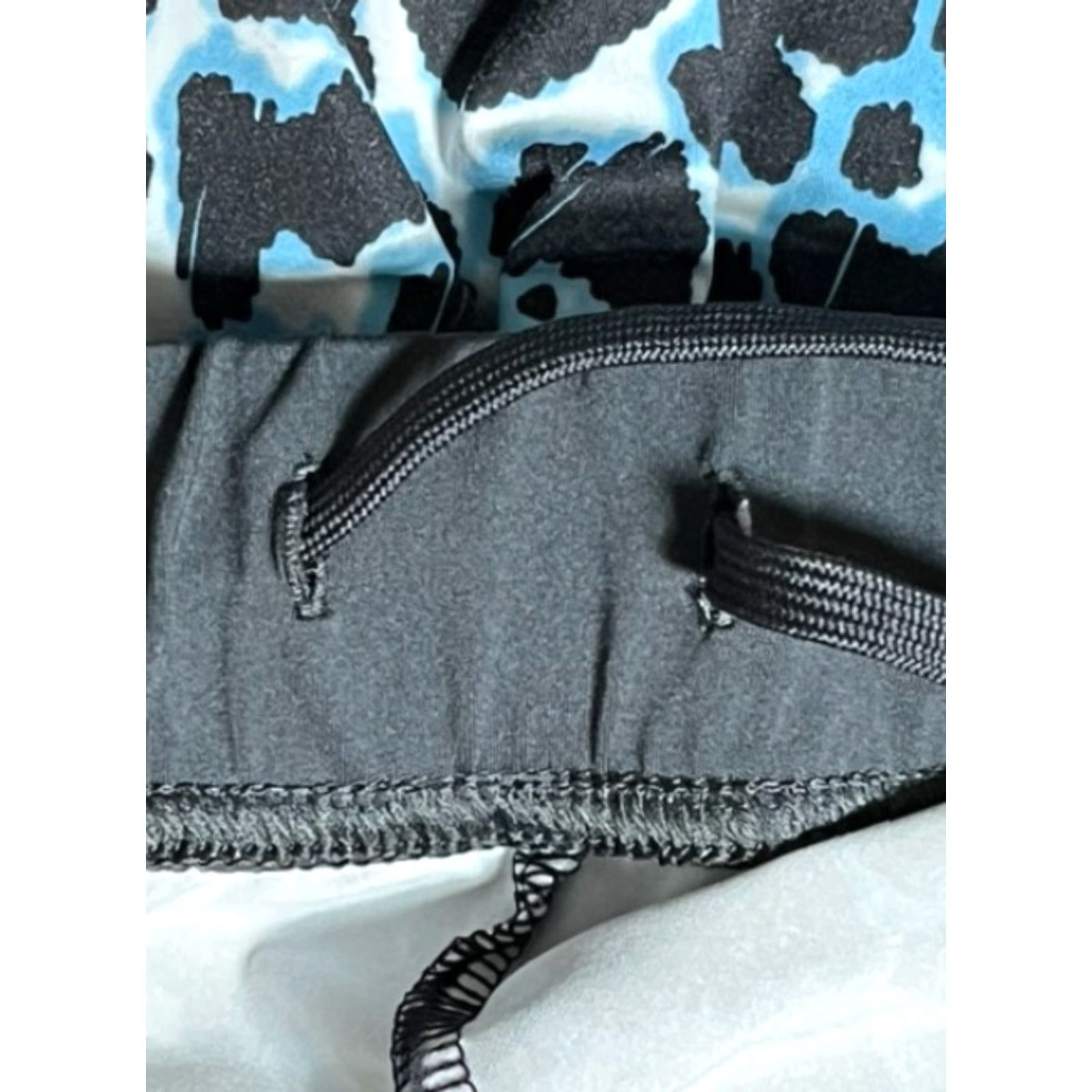 Stella McCartney Adidas x Stella McCartney Leggings Womens XS Leopard Print Athletic Blue Black Size 26" / US 2 / IT 38 - 4 Thumbnail