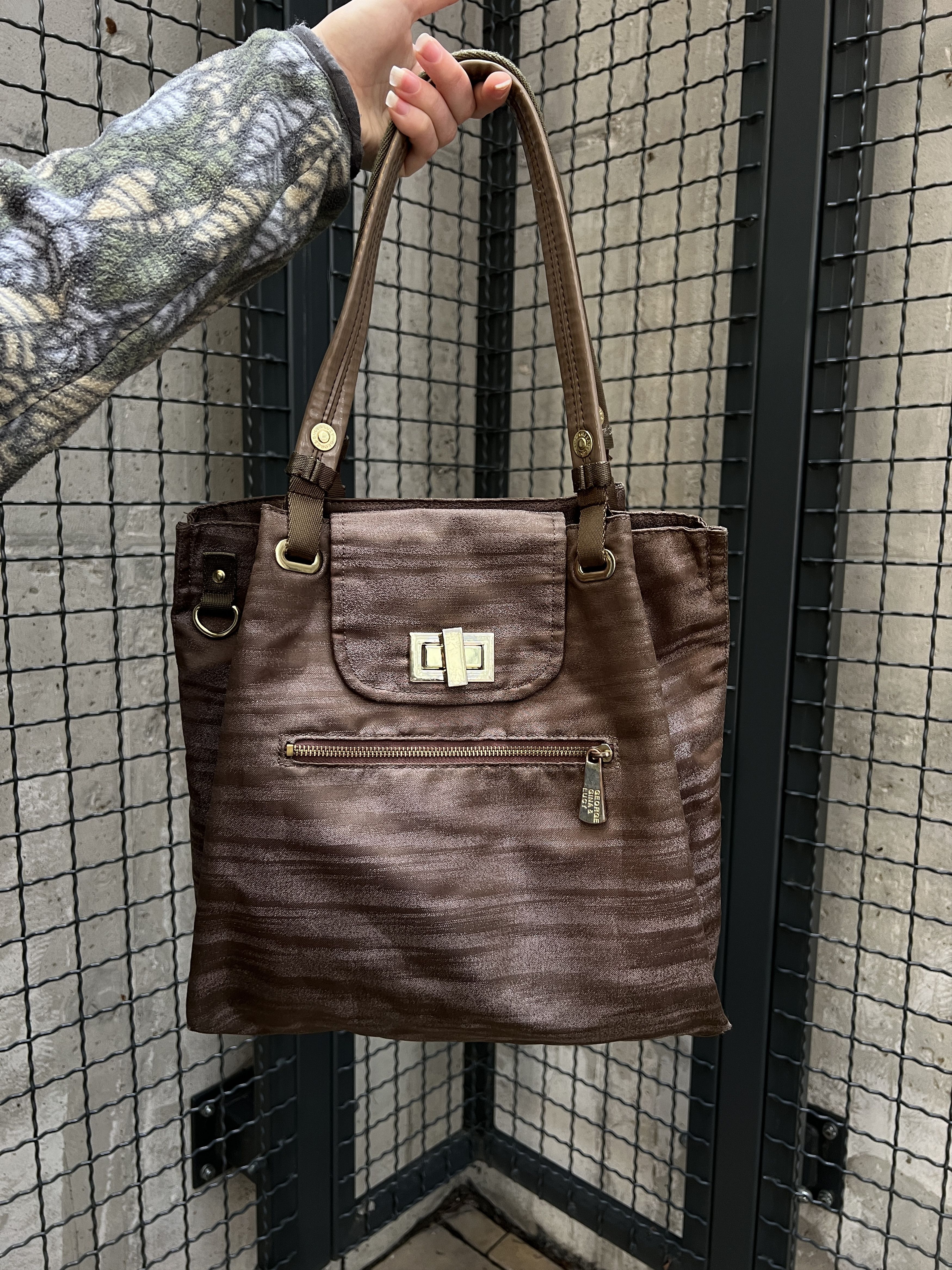George Gina & Lucy George Gina & Lucy Vintage Y2K Beyouman shoulder bag Size ONE SIZE - 5 Thumbnail