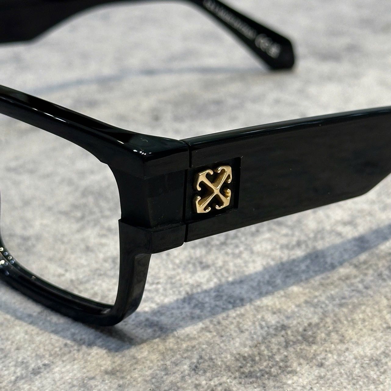 Off-White OFF WHITE Style 86 Sunglasses BLACK Size ONE SIZE - 2 Thumbnail