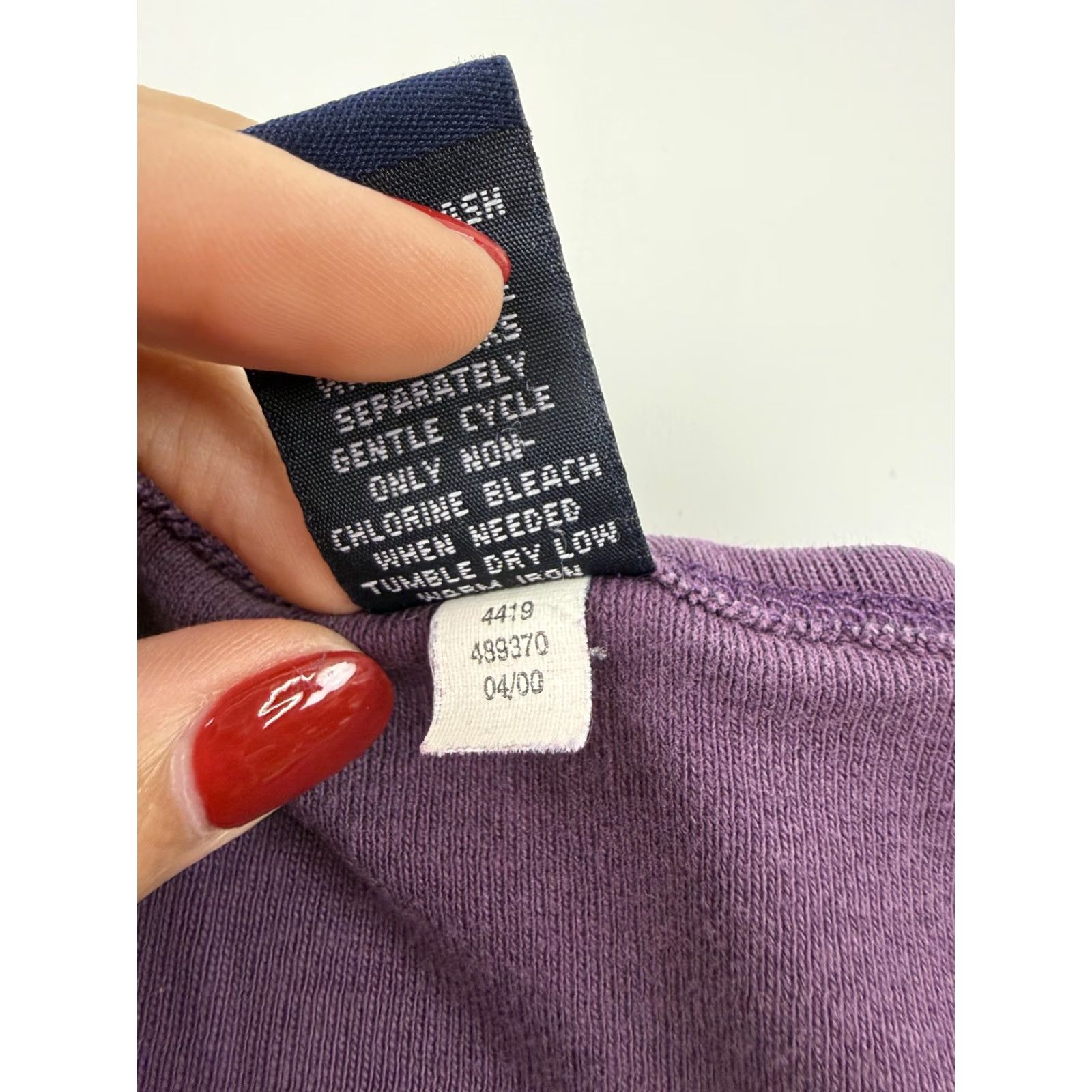 Gap VINTAGE Gap Shirt Womens Large Purple V Neck Short Sleeve Cotton Tee Top Size L / US 10 / IT 46 - 5 Thumbnail
