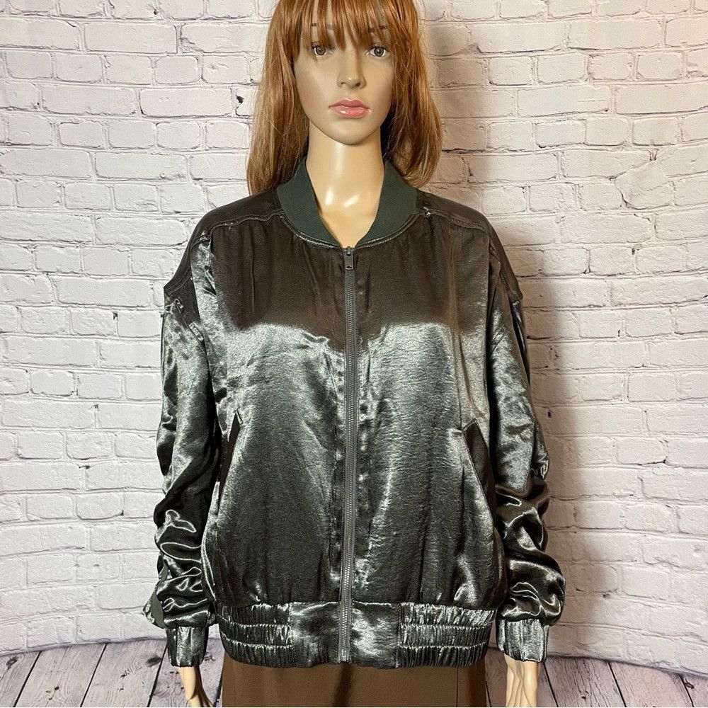 Free People New Free People Movement Relay Zip-Up Olive Satin Bomber Ja Size M / US 6-8 / IT 42-44 - 2 Thumbnail