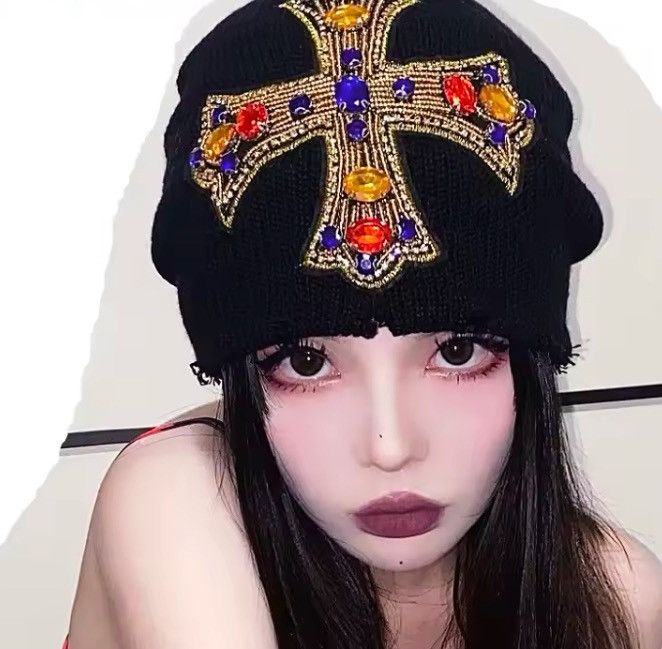 Japanese Brand huge rhinestone cross knitted beanie hat Size ONE SIZE - 2 Thumbnail
