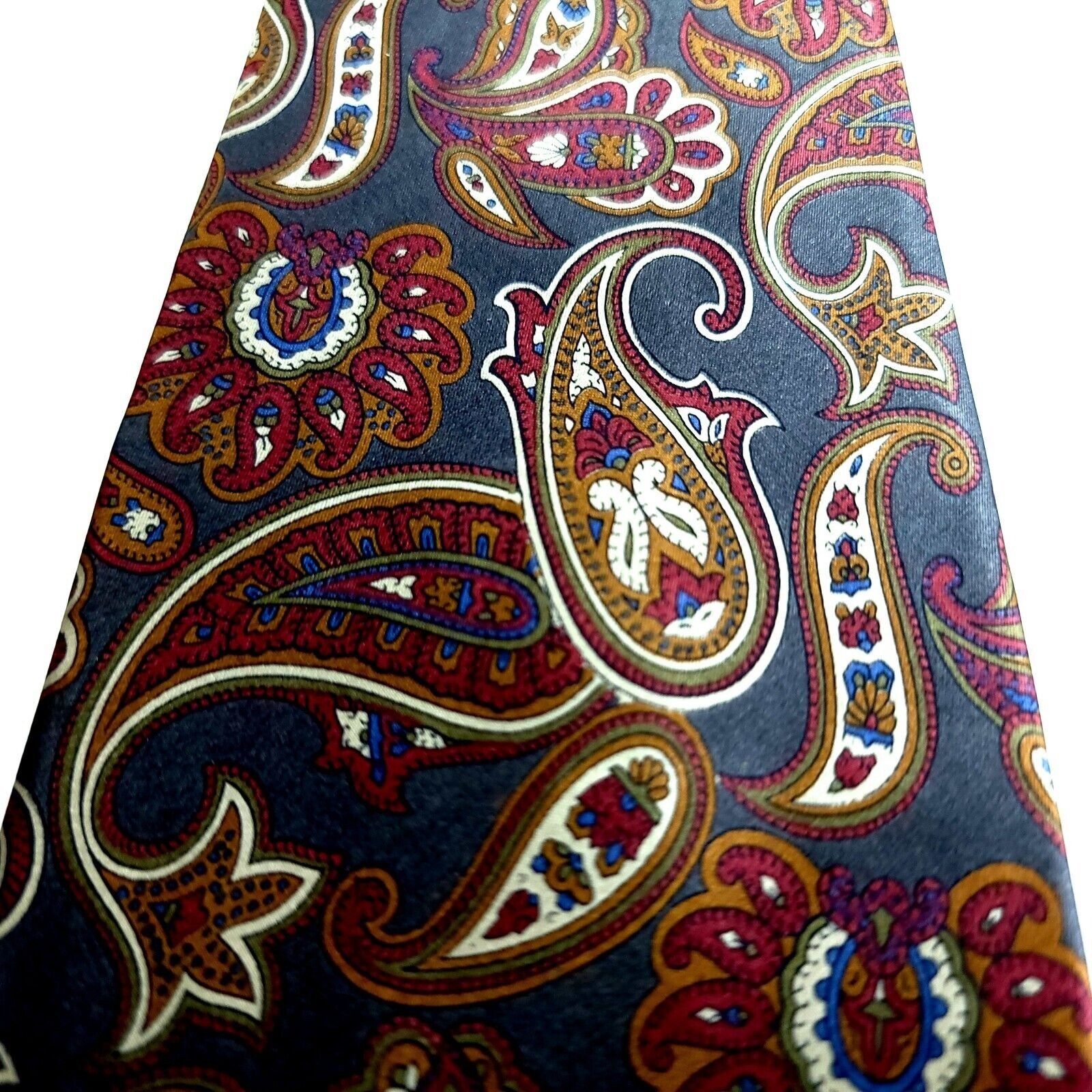 Designer Geoffrey Beene Gray Red Orange Paisley Print Wide Silk Tie Size ONE SIZE - 2 Thumbnail