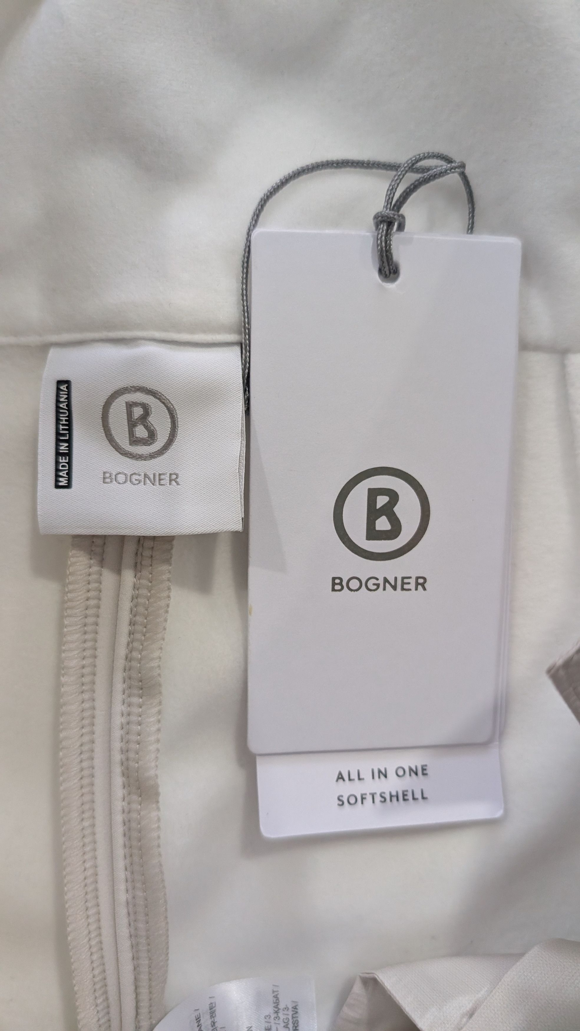 Bogner Bogner Roma Women’s Softshell Ski Pants CreamSize 6 / S Size 26" / US 2 / IT 38 - 4 Thumbnail