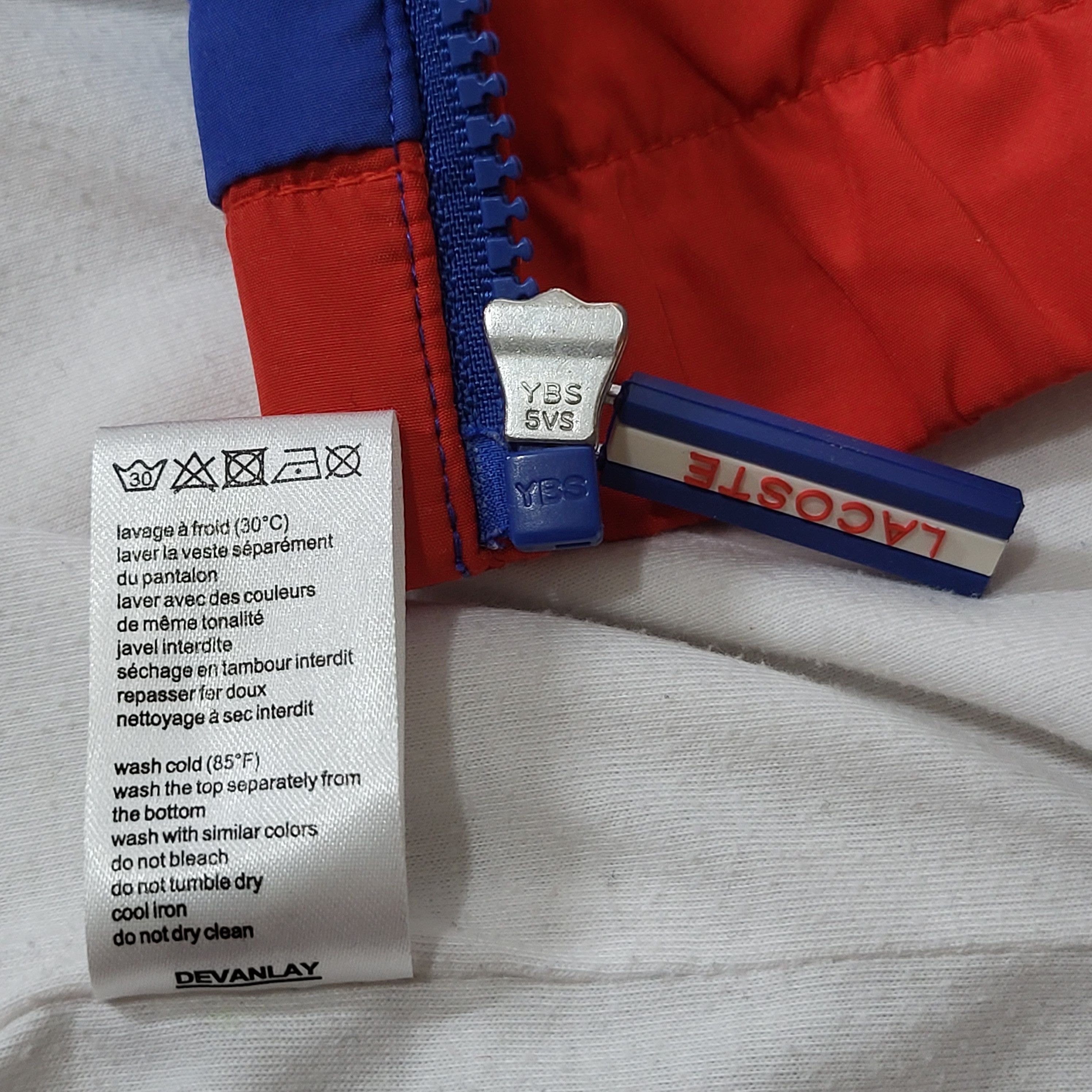 Lacoste Vintage Lacoste track jacket.Rare.SizeS but fit M. Size US S / EU 44-46 / 1 - 9 Thumbnail