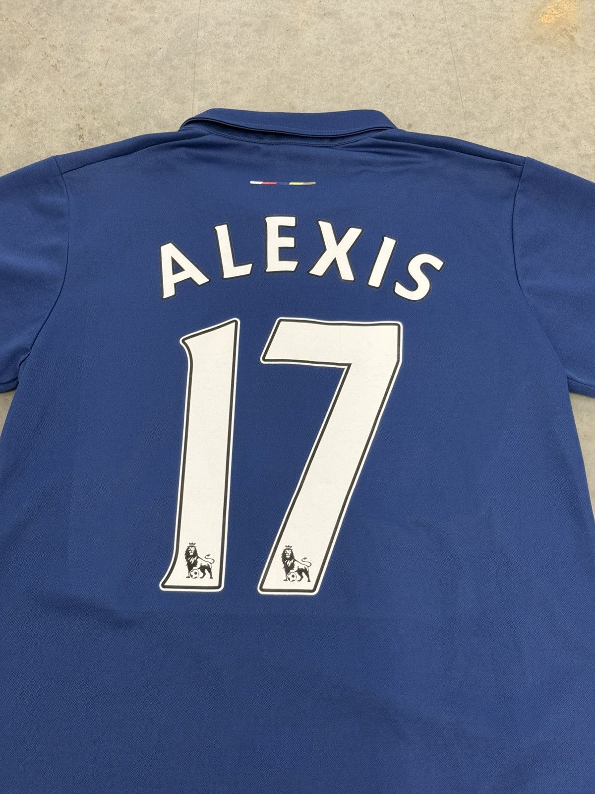 Puma 2014 Arsenal FC Alexis Sanchez Soccer Jersey Blue Puma #17 Size US S / EU 44-46 / 1 - 8 Thumbnail