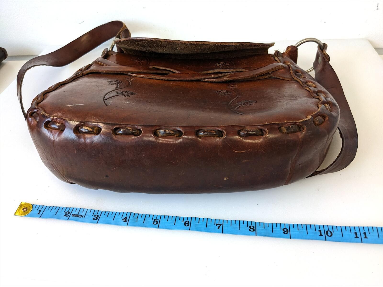 Vintage Vintage Handmade Handbag Women Canada Boho '70s Aged Leather Size ONE SIZE - 9 Thumbnail