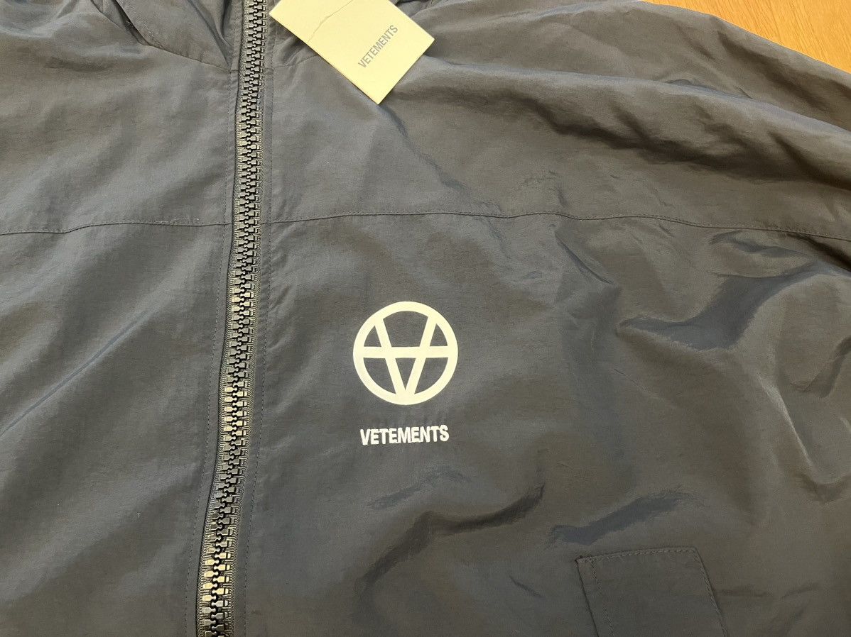 Vetements VETEMENTS Jacket RRP $1300 Size US L / EU 52-54 / 3 - 4 Thumbnail