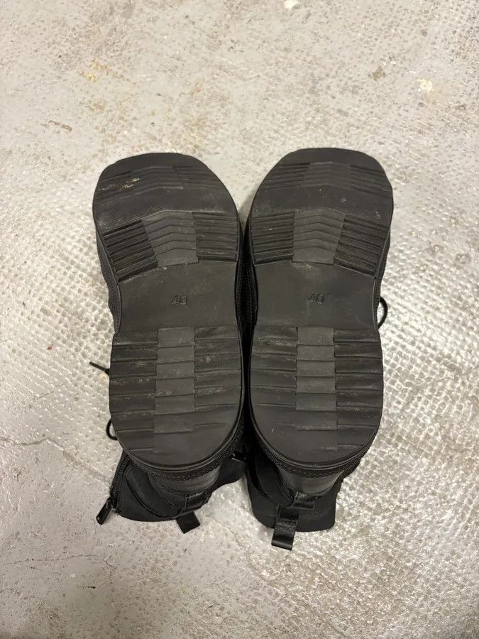 Versace × Vintage 2000s Versace Black Leather Quilted High Sneakers Size US 7 / EU 40 - 8 Thumbnail
