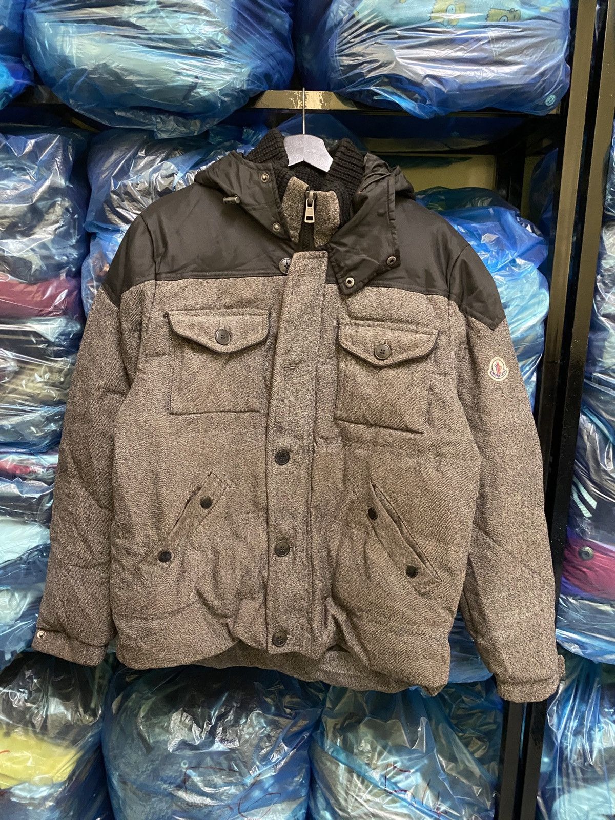 Moncler Vintage Moncler Down Jacket Herringbone Grey Black Hooded Size US XL / EU 56 / 4 - 3 Thumbnail