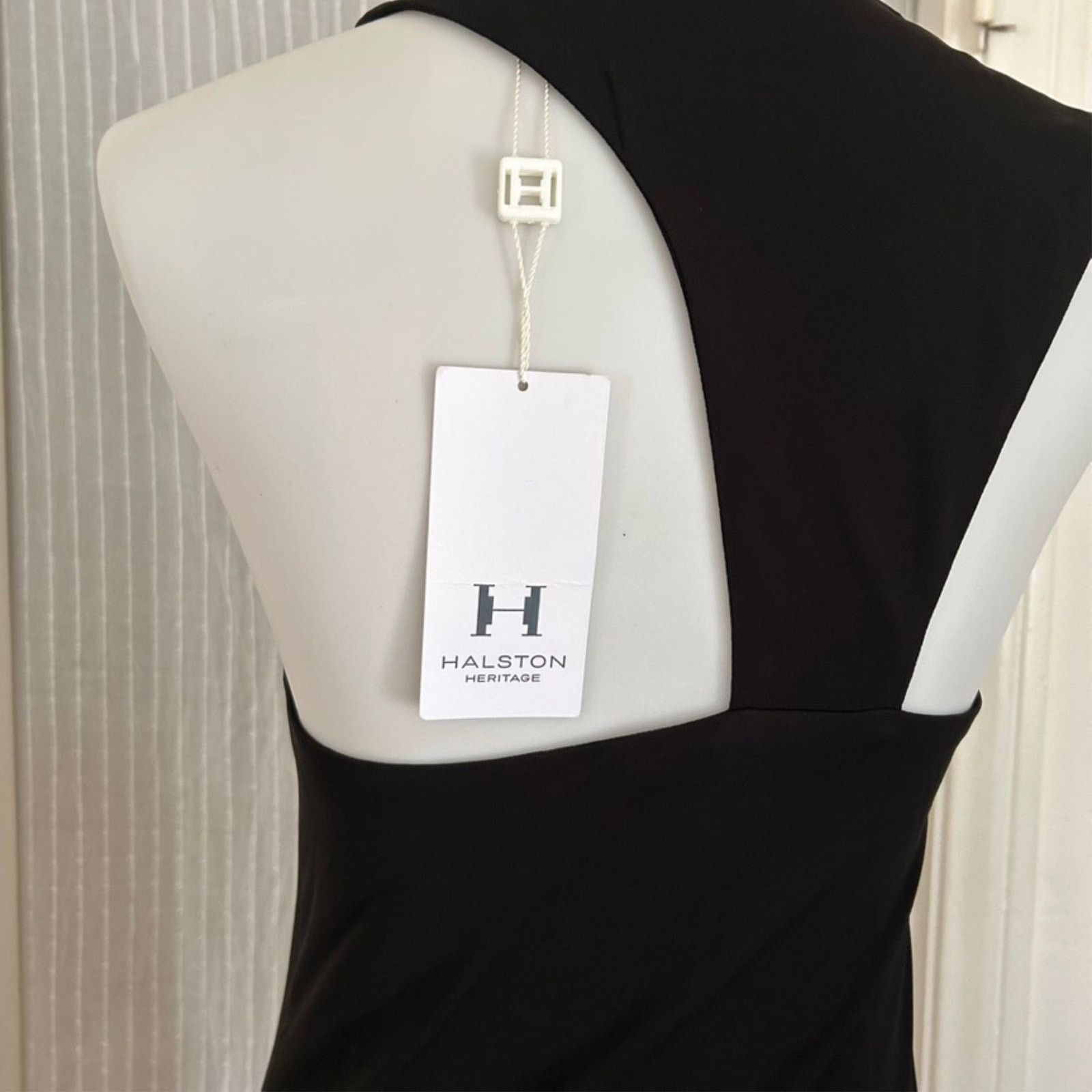 Halston Heritage Halston Heritage Black Asymmetric One-Shoulder Dress Size XS / US 0-2 / IT 36-38 - 2 Thumbnail