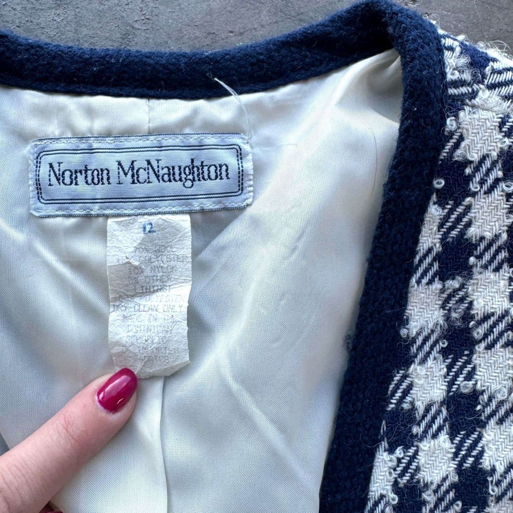 Vintage VINTAGE Norton McNaughton Blazer Gingham Tweed Navy White 12 Women Wool Blend Button Long Sleeve Mid-Length Regular Size XL / US 12-14 / IT 48-50 - 4 Thumbnail