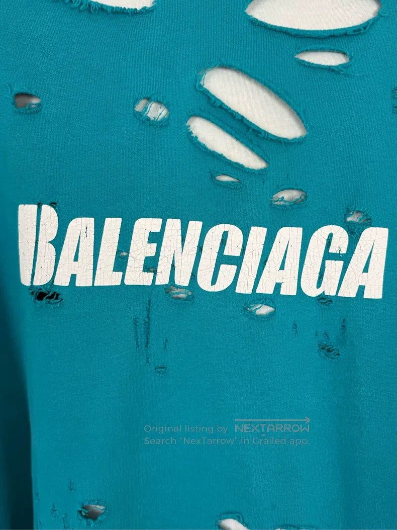 Balenciaga Balenciaga Large Destroyed Letter Print Hooded Sweatshirt Size US L / EU 52-54 / 3 - 5 Thumbnail