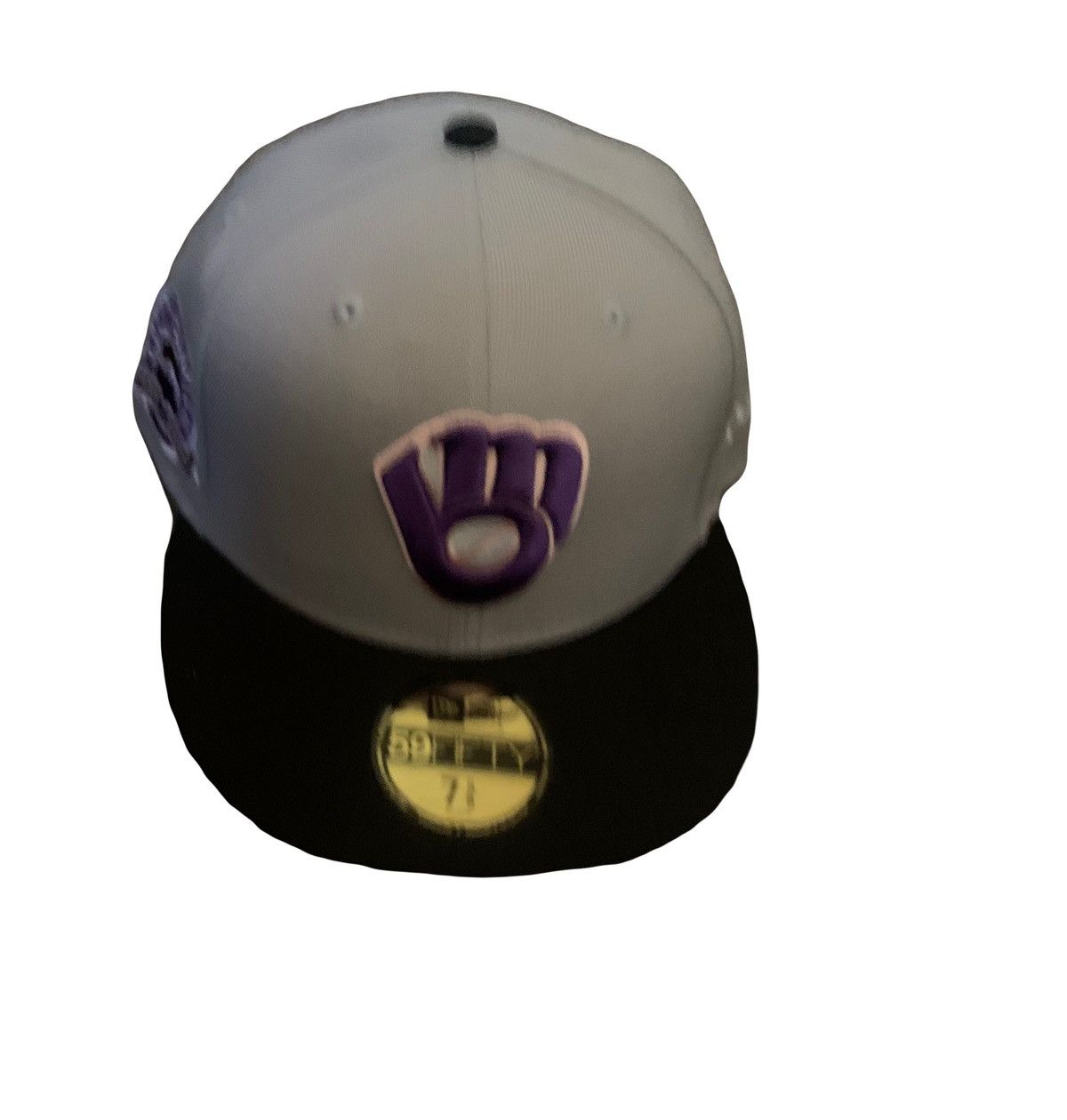 image of Milwaukee Brewers County Stadium Mt. Fuji Hat Club 7 5/8 in Grey, Men's