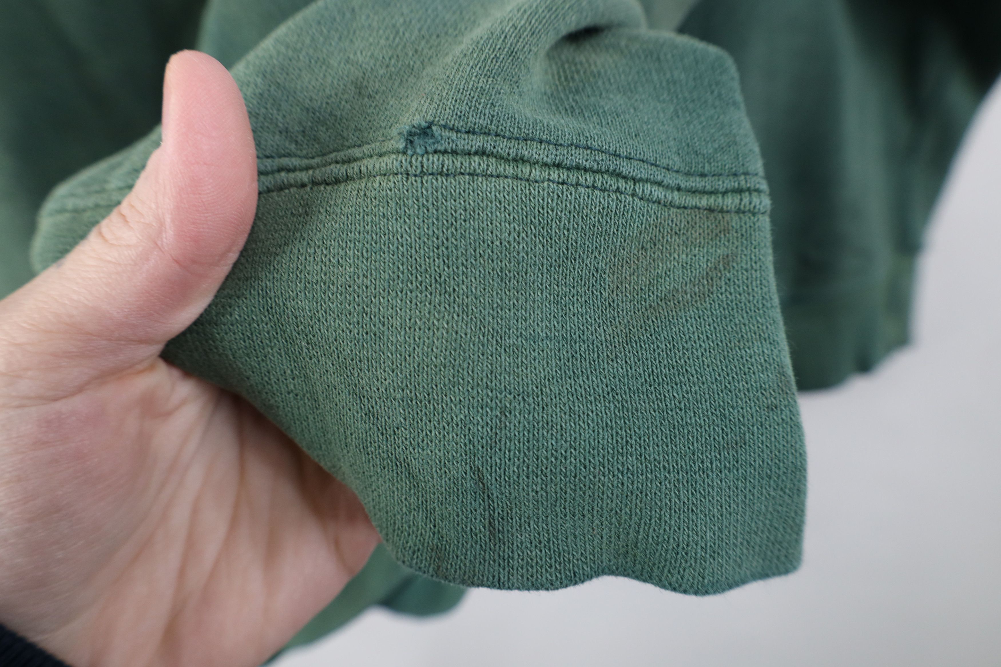 Vintage Vintage 90s Streetwear Sun Faded Crewneck Sweatshirt Green Size US XL / EU 56 / 4 - 13 Thumbnail