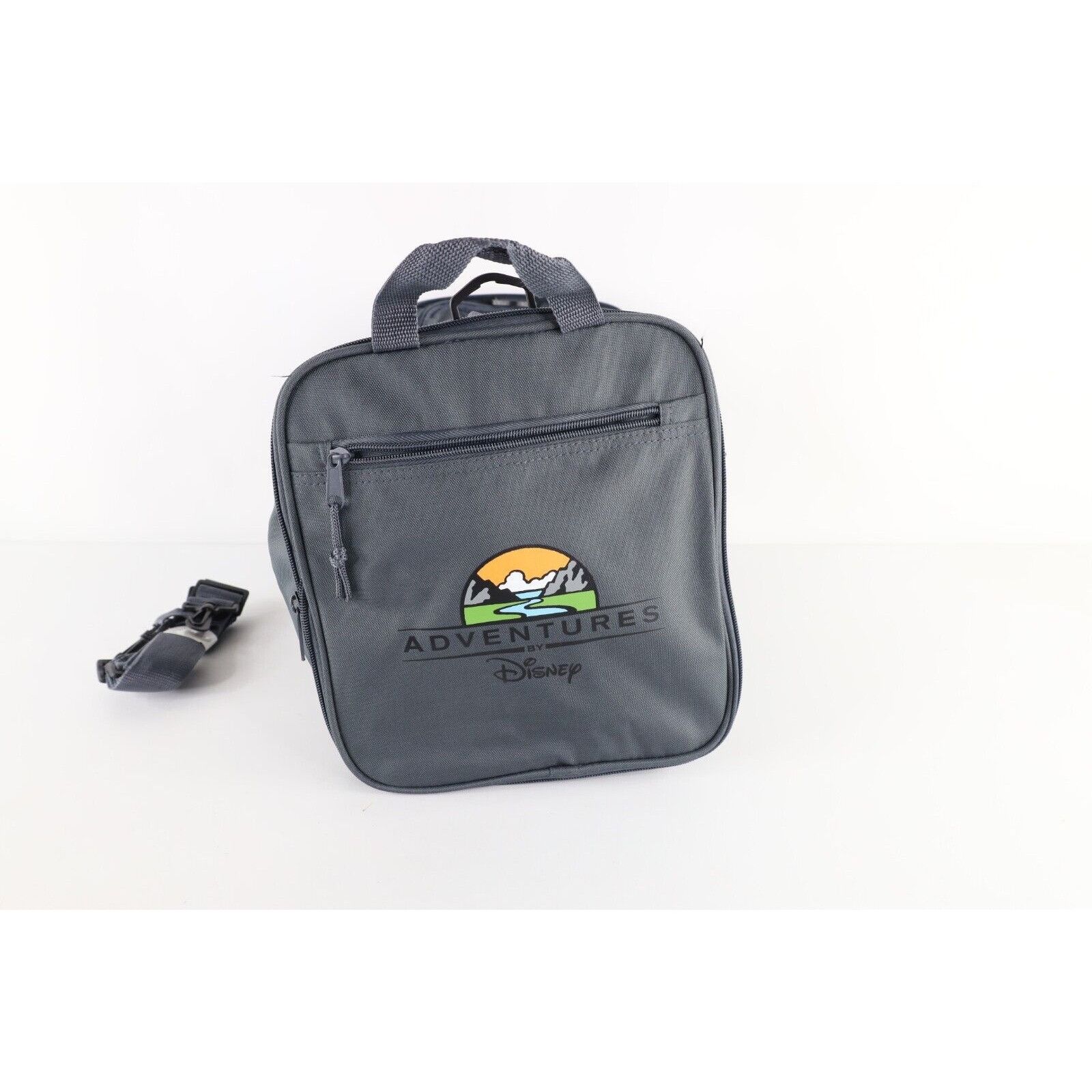 Disney × Vintage Deadstock Vintage Adventures by Disney Handle Duffel Bag Size ONE SIZE - 7 Thumbnail