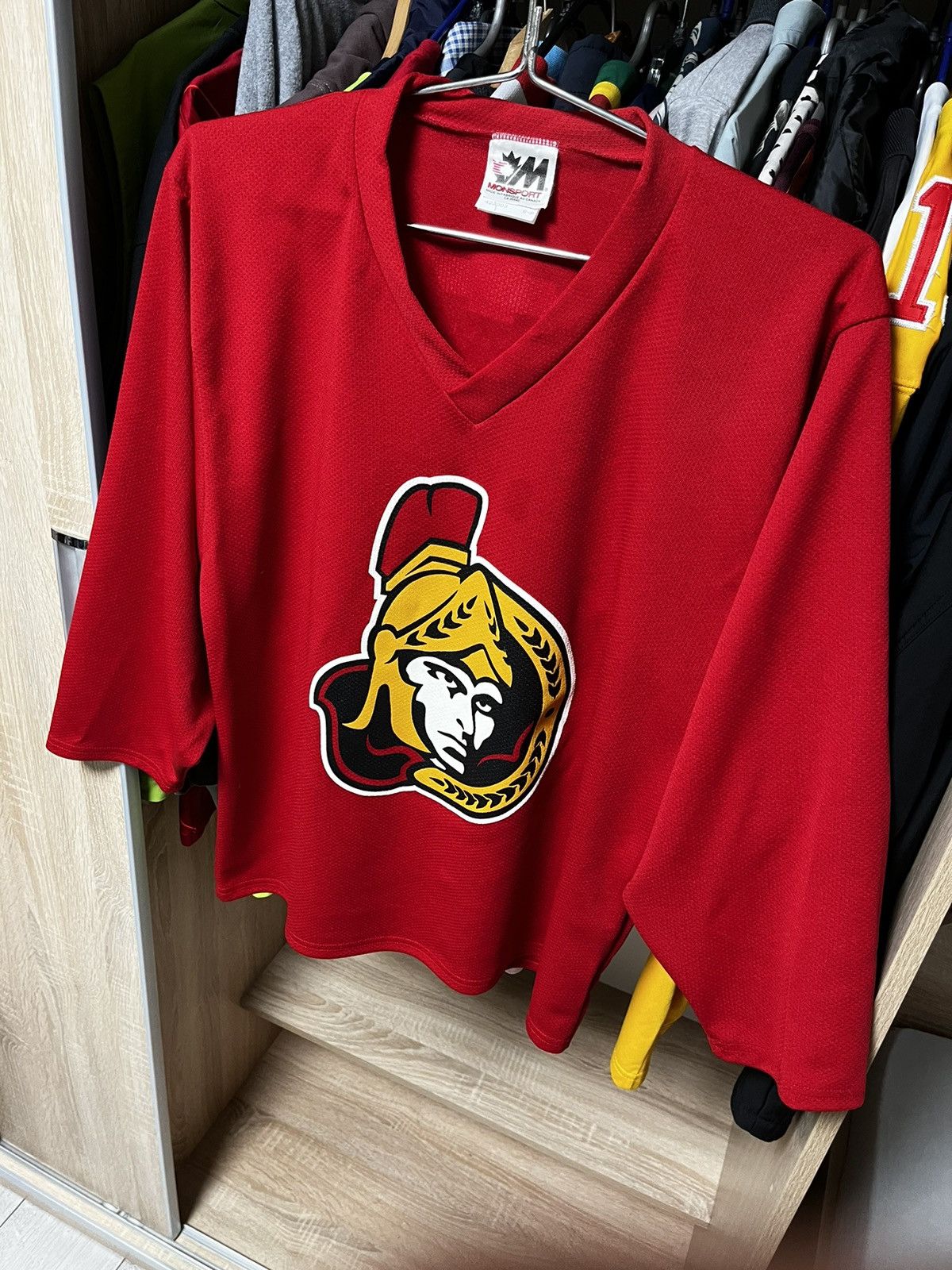 NHL 🔥 Ottawa Senators CCM NHL Vintage Hockey Jersey Size US S / EU 44-46 / 1 - 9 Thumbnail