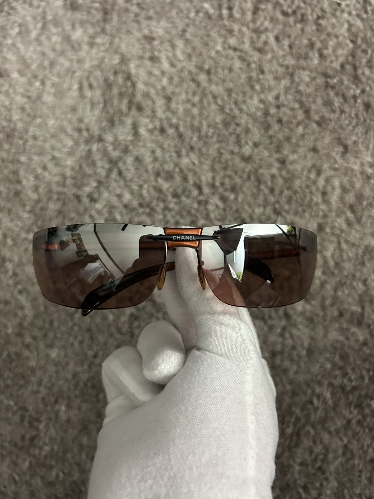 Chanel Chanel 690/6U Logo Sunglasses Size ONE SIZE - 4 Thumbnail
