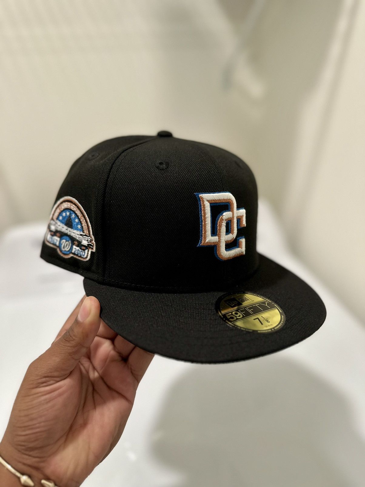 Hat Club × MLB × New Era HC New Era Washington Nationals Agent 0 DC Crossover 7 1/8 Size ONE SIZE - 1 Thumbnail