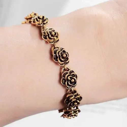 Japanese Brand 18cm Y2K Rose Bracelet Size ONE SIZE - 1 Thumbnail