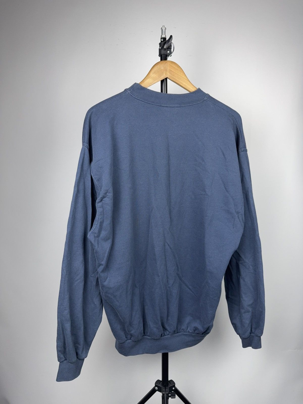 Reebok Vintage 90s Retro Reebok Faded Logo Crewneck Sweatshirt Size US L / EU 52-54 / 3 - 12 Thumbnail