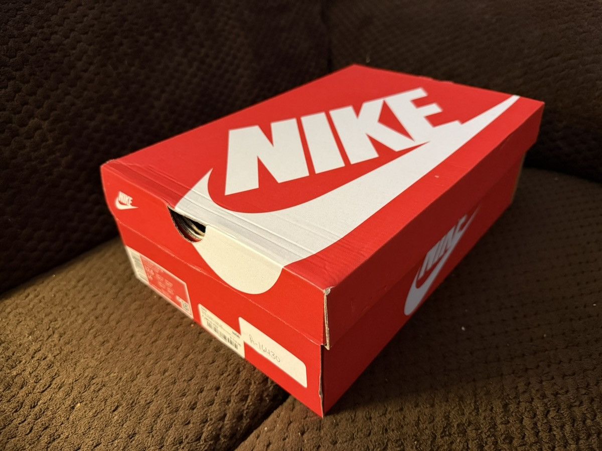 Nike Nike Dunk Low SE “Splash Volt” NEW w/ Box! glow-in-the-dark! Size US 12.5 / EU 45-46 - 3 Thumbnail