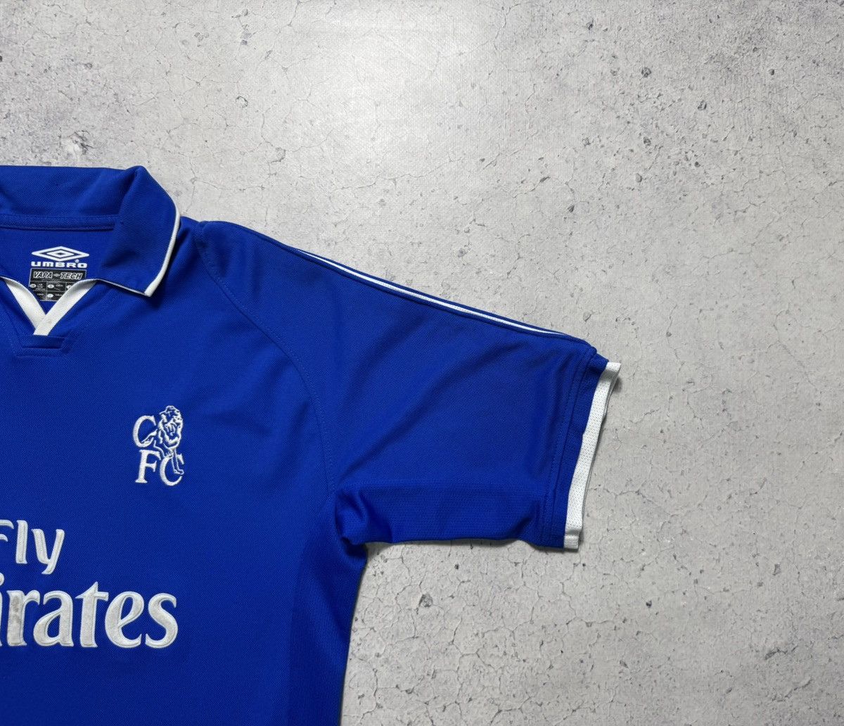 Umbro Umbro FC Chelsea 2001/2002 Vintage Soccer Jersey Shirt Size US XS / EU 42 / 0 - 3 Thumbnail