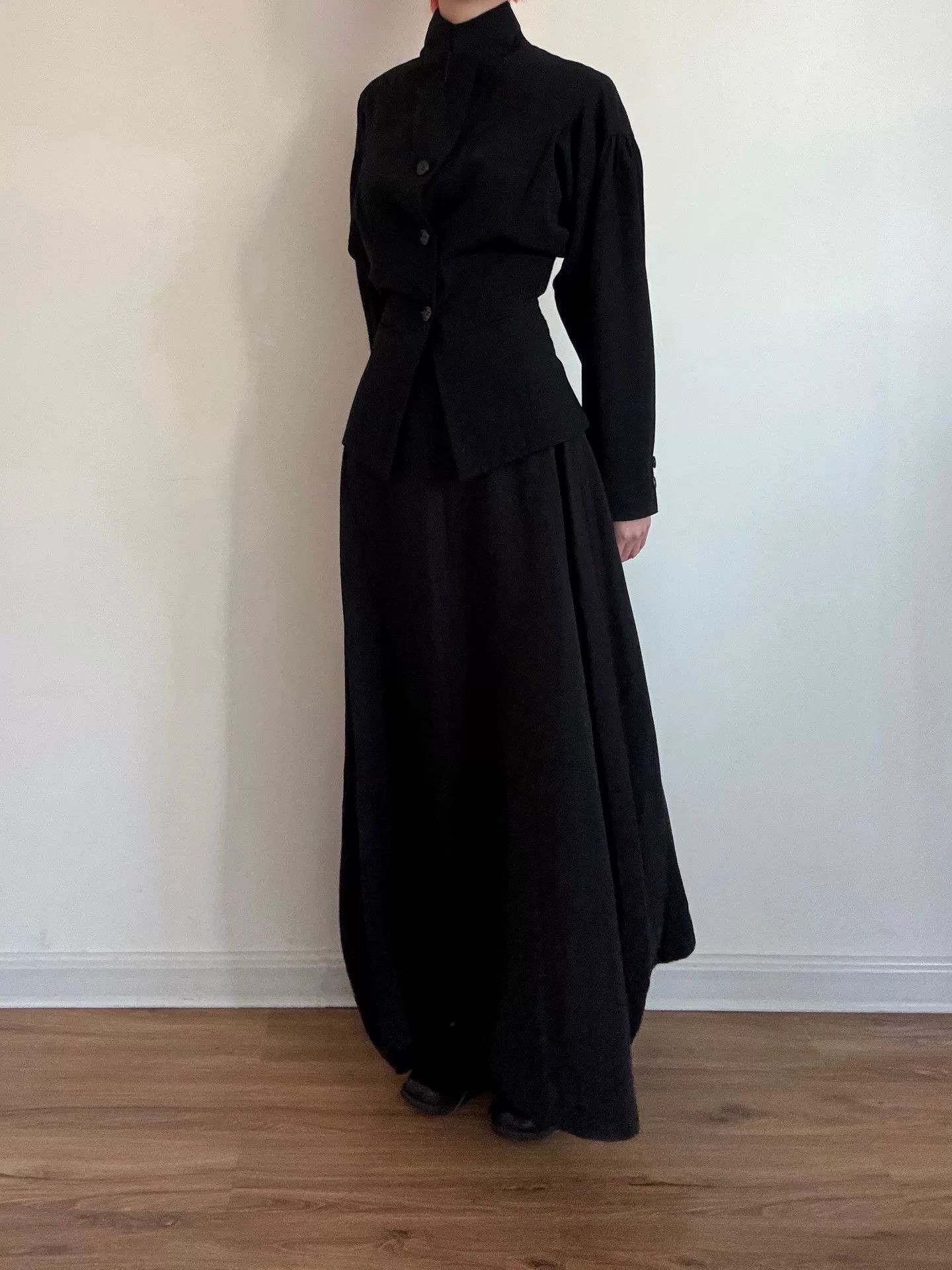 Y's Yohji Yamamoto Arc Skirt in Black Size 25" / US 0 / IT 36 - 1 Thumbnail