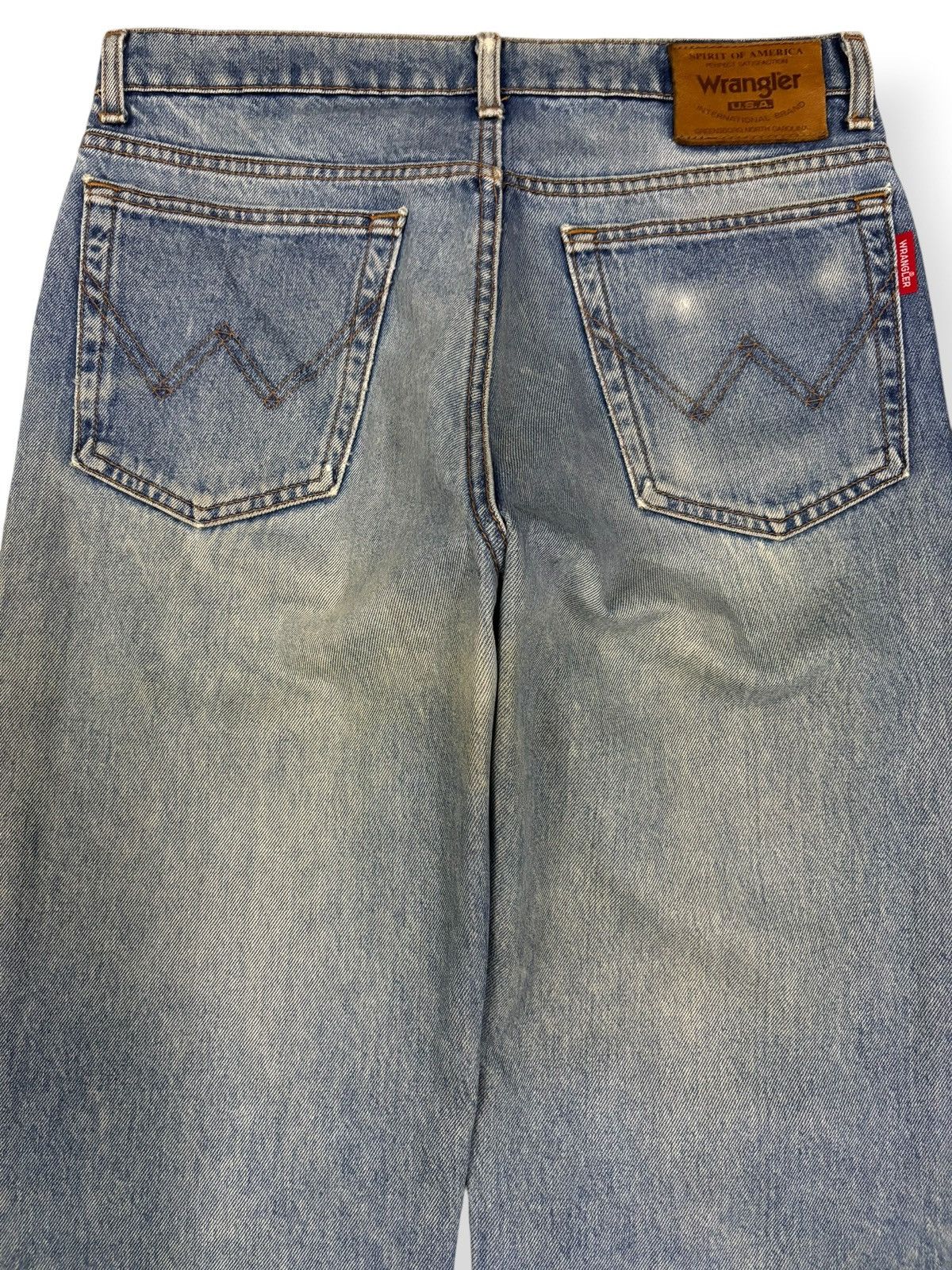 Wrangler Vintage Wrangler USA Rusty Mud Wash Classic Fit Jeans Size US 31 - 9 Thumbnail