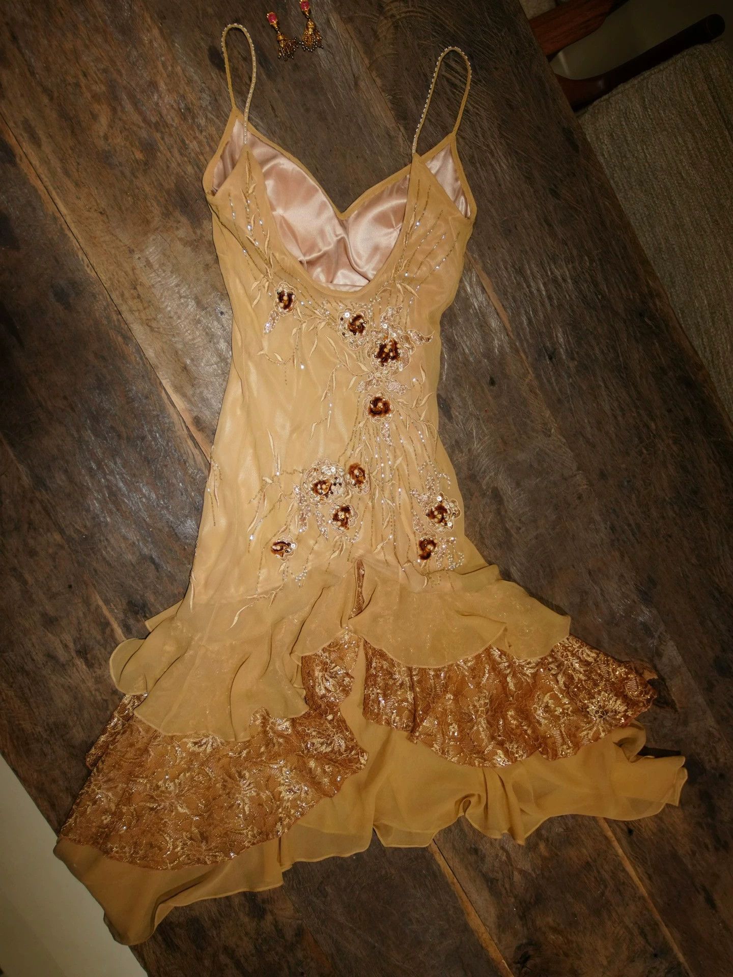 Vintage Vintage Silk Lace Beaded Open Back Fishtail Apricot Dress Size M / US 6-8 / IT 42-44 - 4 Thumbnail