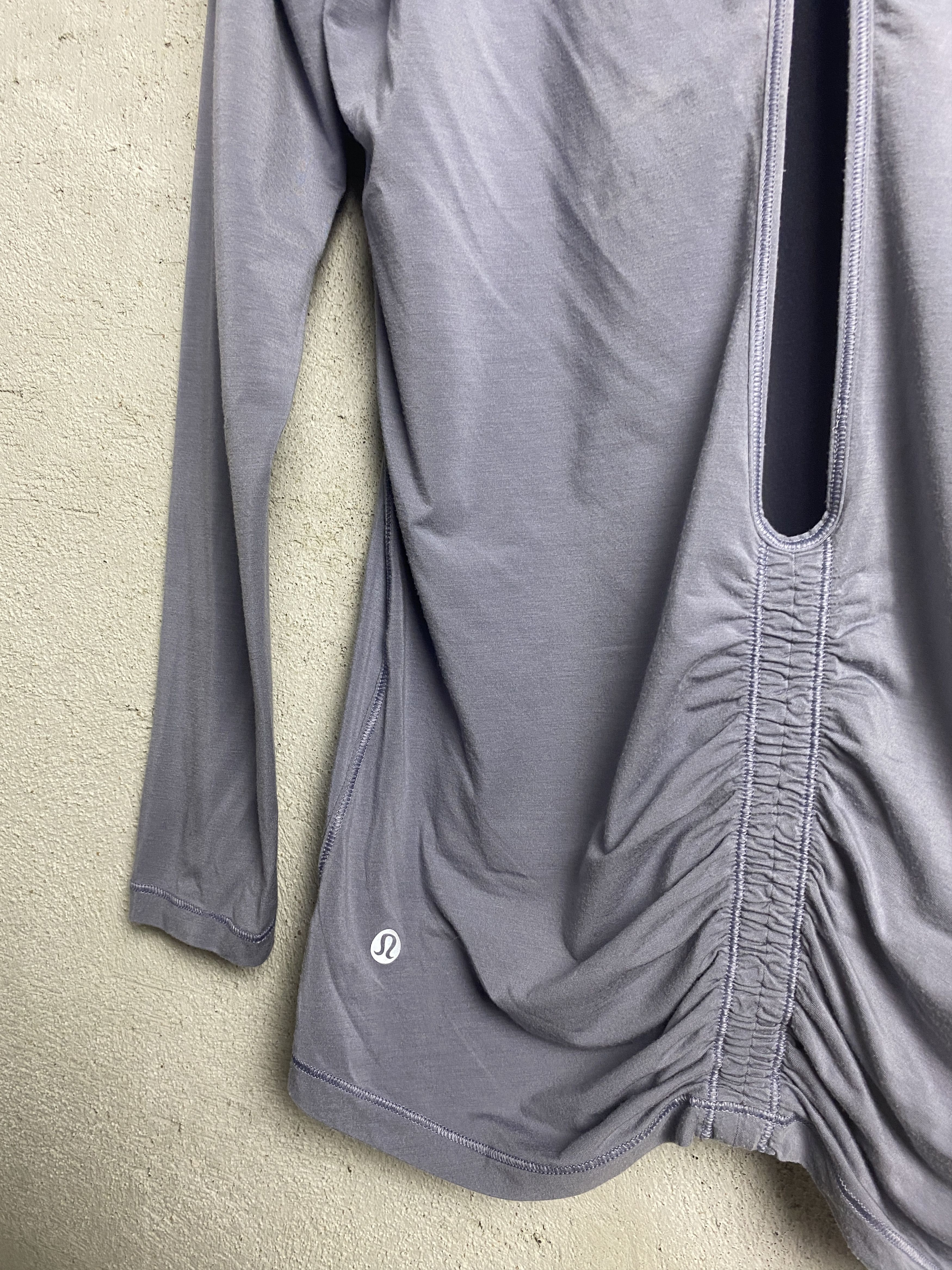 Lululemon Lululemon Deep stretch long sleeve t-shirt tee gym pilates Size M / US 6-8 / IT 42-44 - 5 Thumbnail