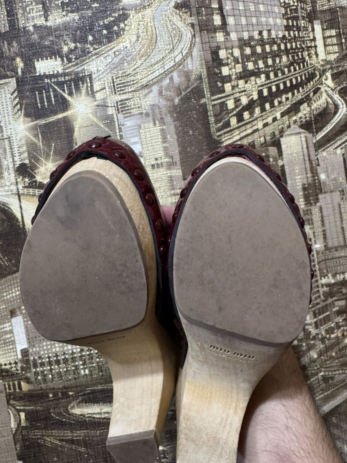 Miu Miu Miu Miu Women's Clogs Size 37 1/2 Made in Italy Size US 7.5 / IT 37.5 - 17 Thumbnail