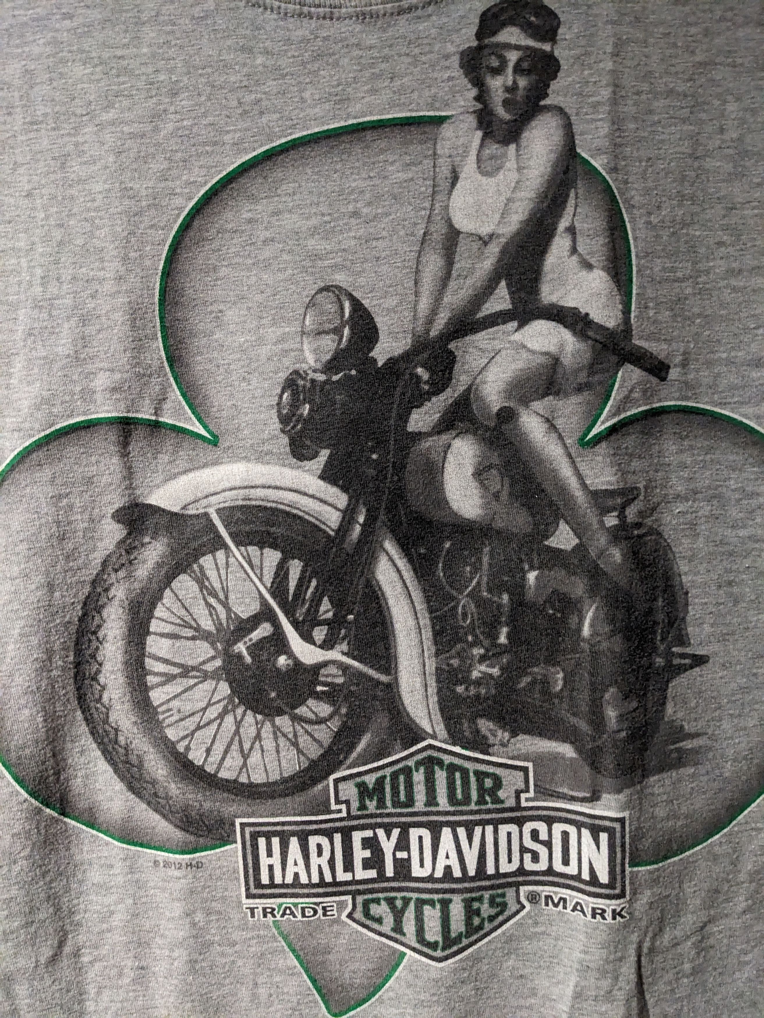 Harley Davidson × Vintage Vintage 2012 Harley Davidson Motorcycle Pin Up Girl T-Shirt Size US M / EU 48-50 / 2 - 2 Thumbnail