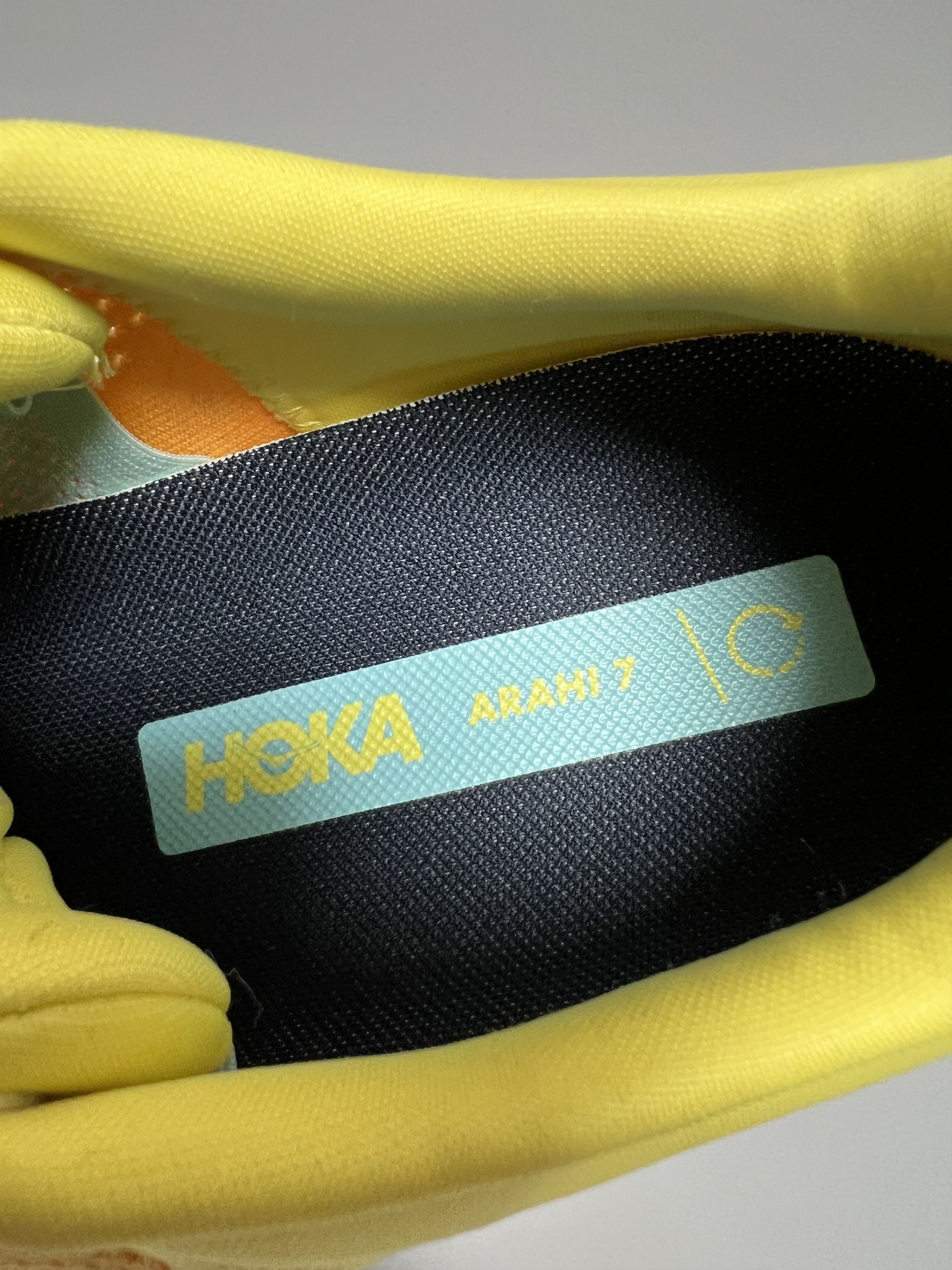 Hoka 10D Hoka One One Arahi 7 Men's Running Shoes Walking Gym Size US 10 / EU 43 - 16 Thumbnail