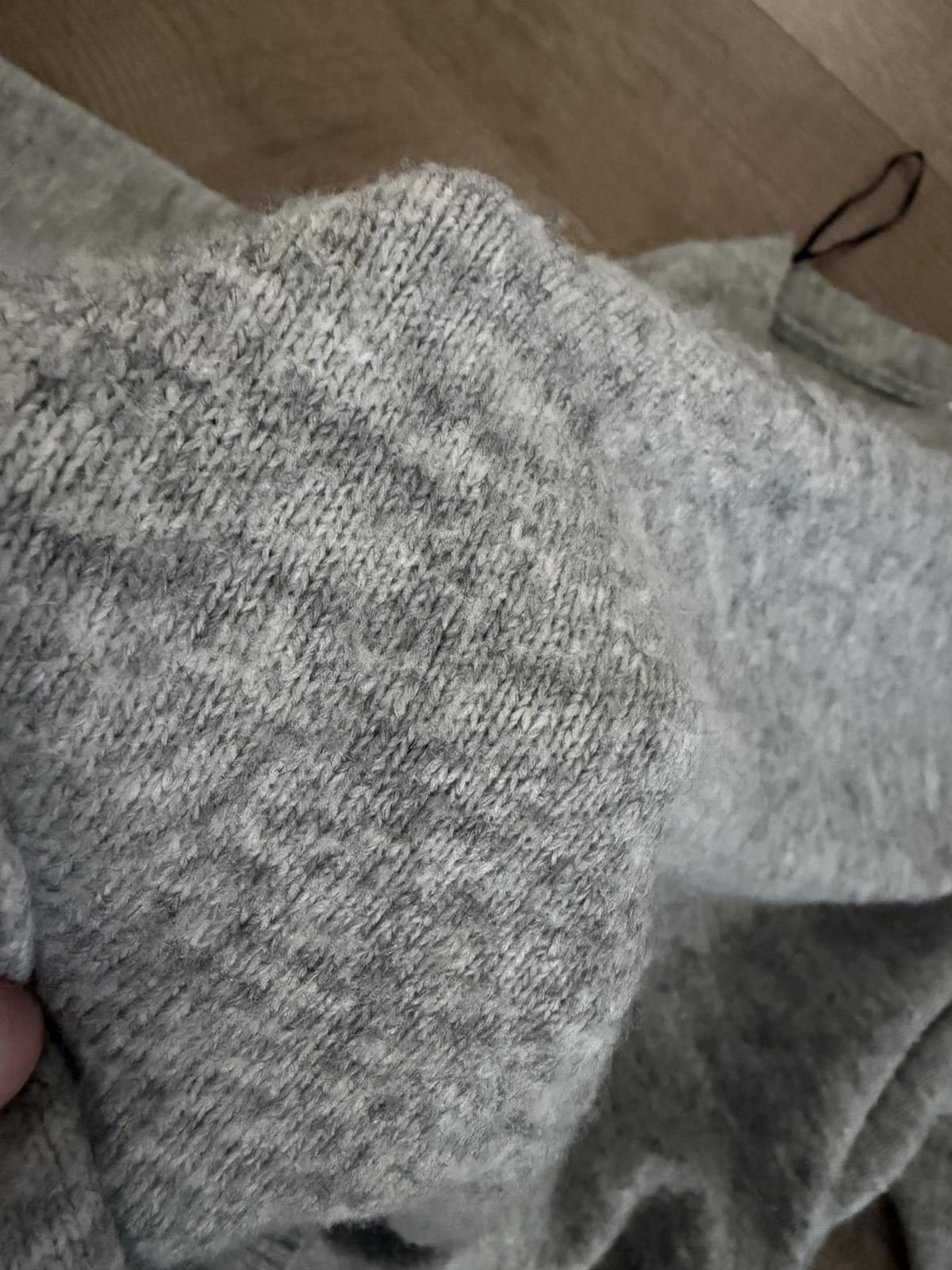 H&M H&M Oversized Sweater for Women's Size M / US 6-8 / IT 42-44 - 7 Thumbnail
